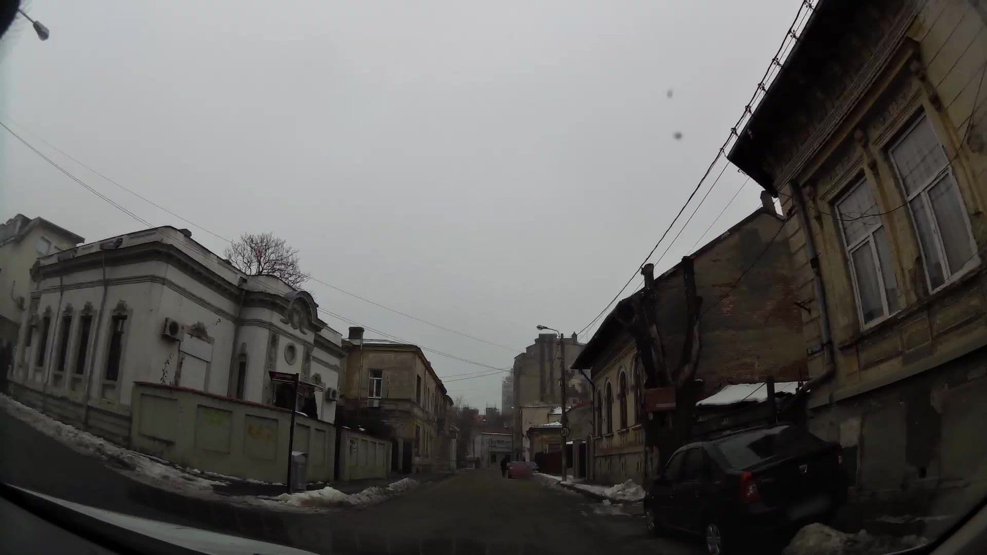 Street view near holliday hostel, Bucharest — © kaartcam (CC BY-SA · Mapillary)
