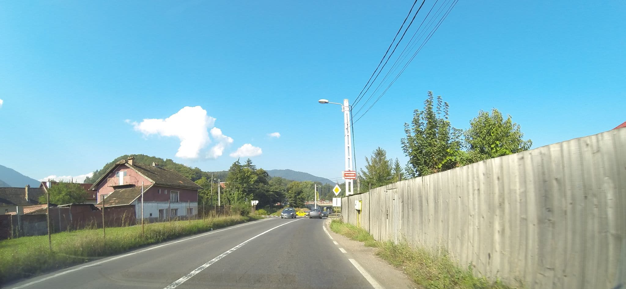 Street view near A&T Studios, Săcele — © deeeznuuuts (CC BY-SA · Mapillary)