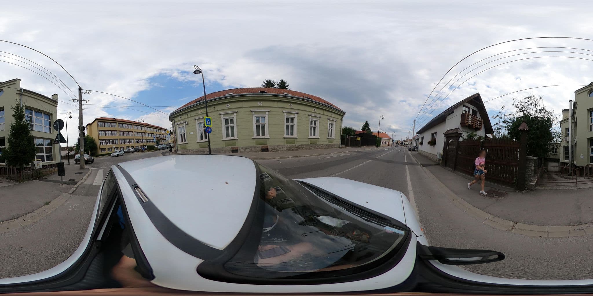 Street view near Hena Guest House, Sfântu Gheorghe — © grozsa11 (CC BY-SA · Mapillary)
