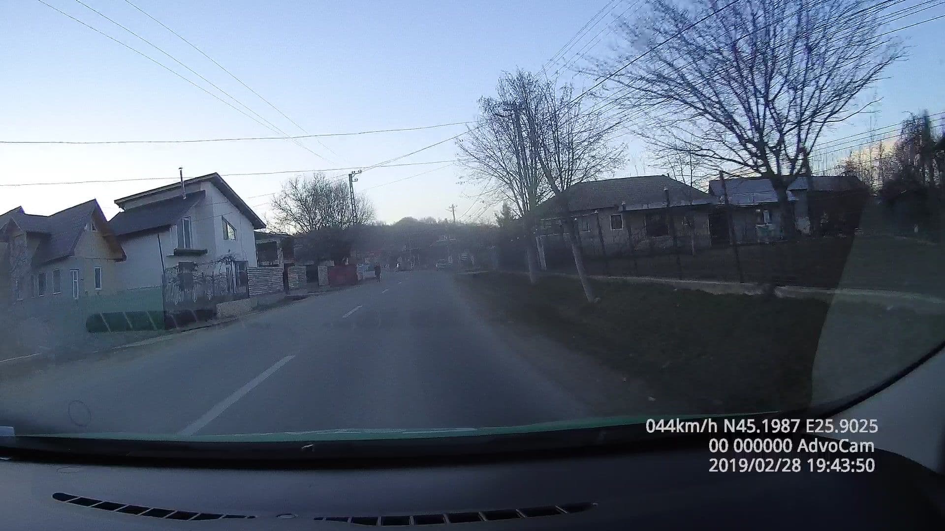 Street view near PENSIUNEA DOR DE ALUNIS, Ostrovu — © tavi (CC BY-SA · Mapillary)