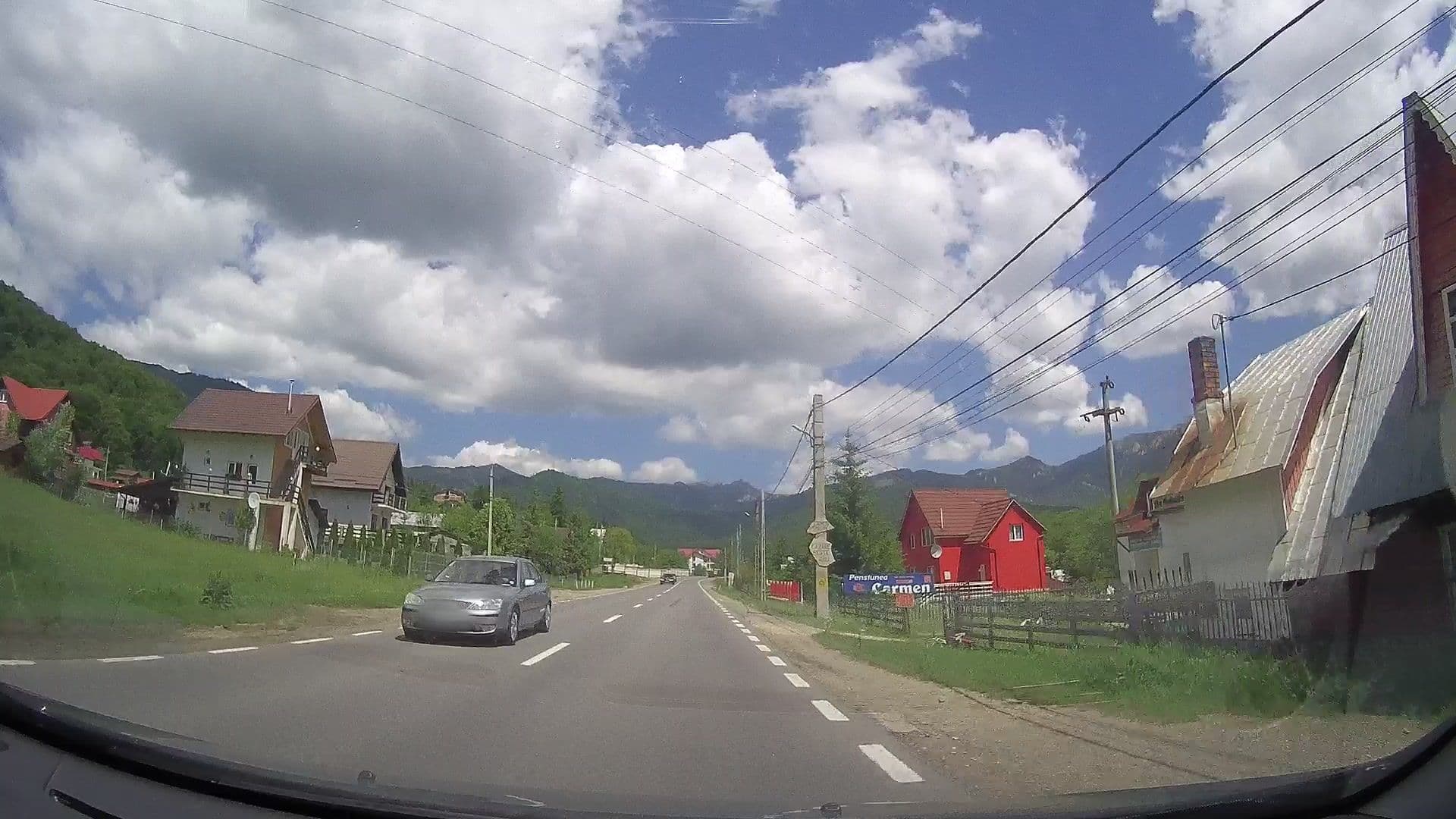 Street view near Pensiunea Mara, Slon — © tavi (CC BY-SA · Mapillary)