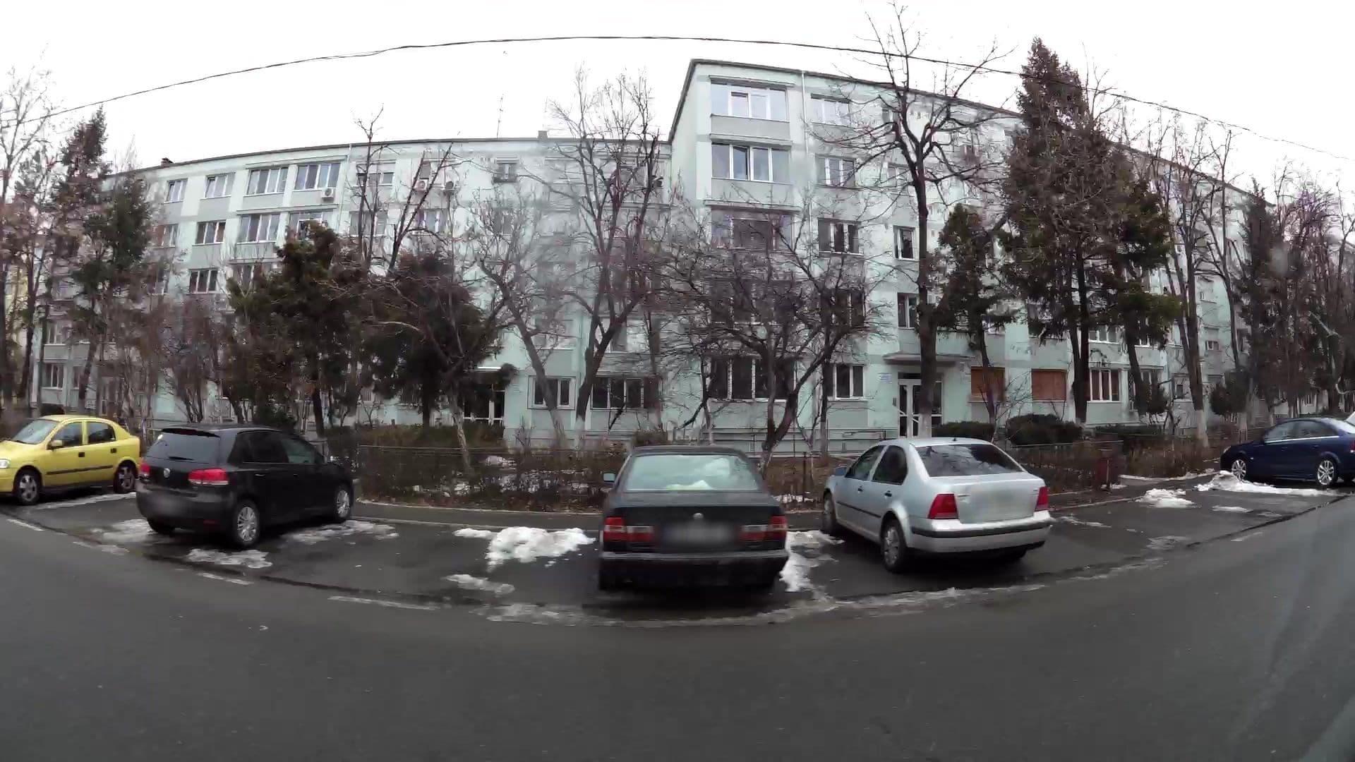 Street view near Hotel Restaurant Casa Rivoli, Sector 3 — © kaartcam (CC BY-SA · Mapillary)
