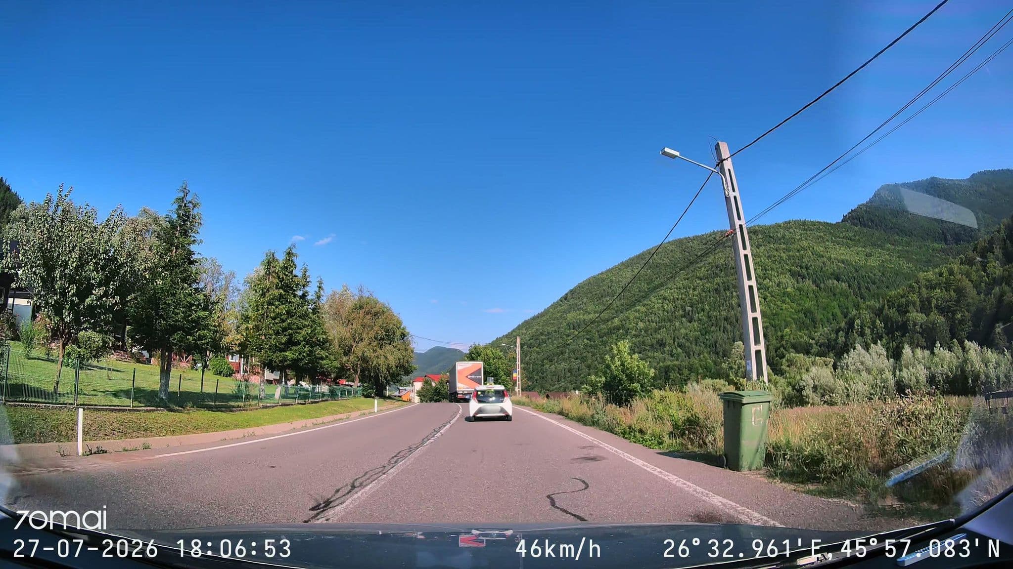 Street view near Pensiunea Rossvillas, Rucăreni — © doriel (CC BY-SA · Mapillary)