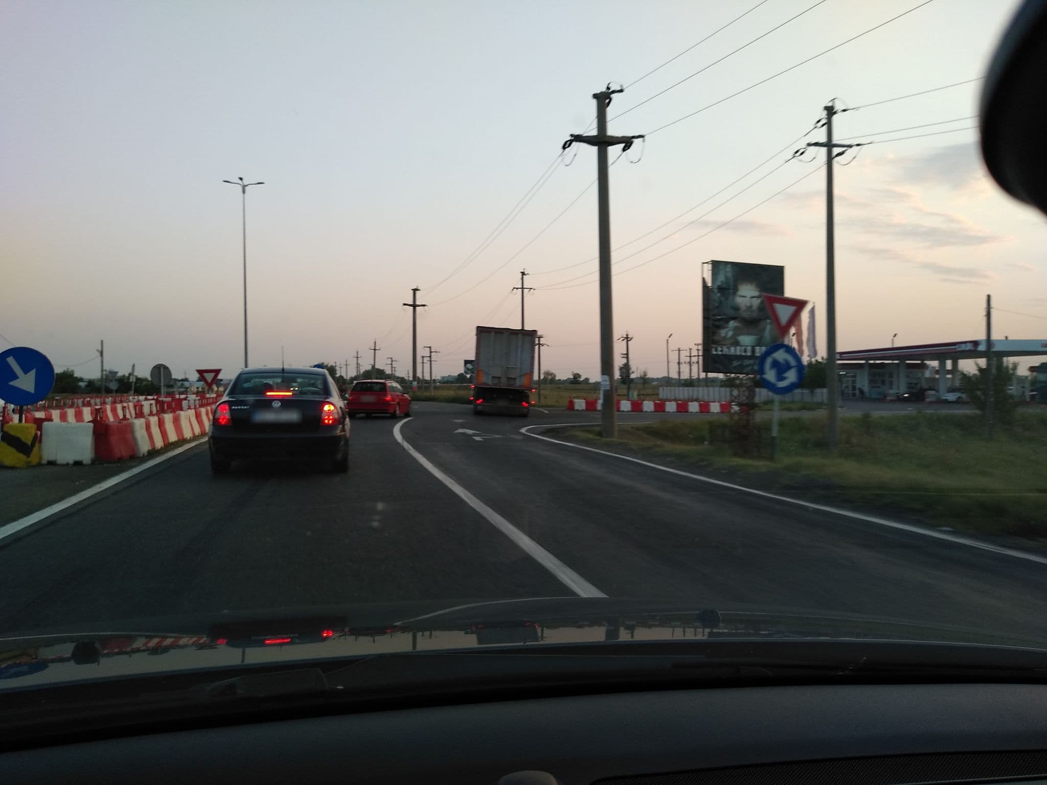 Street view near Hotel Royal 2, Urziceni — © simy (CC BY-SA · Mapillary)
