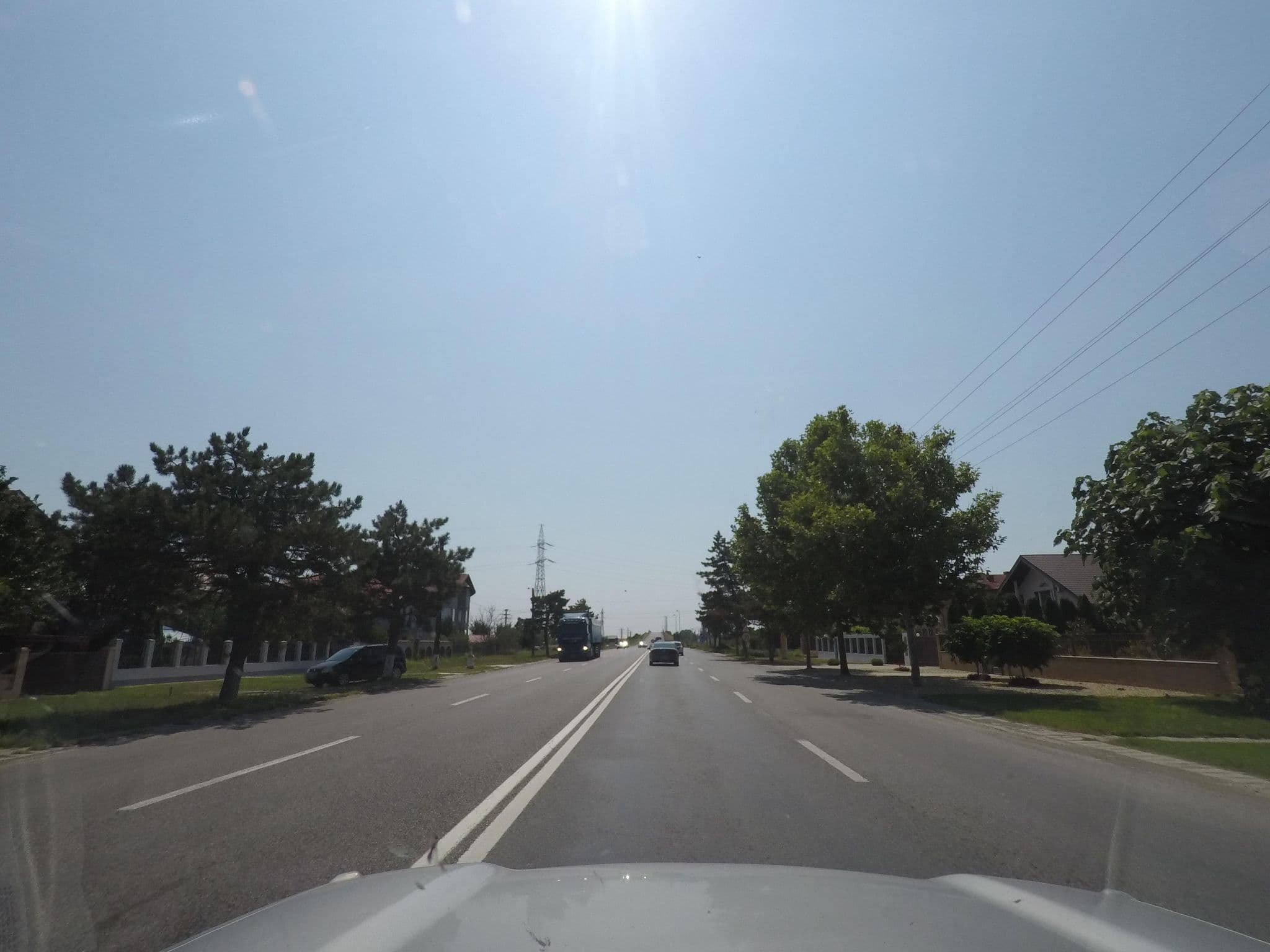 Street view near Pensiunea La Popescu, Vlașca — © approksimator (CC BY-SA · Mapillary)