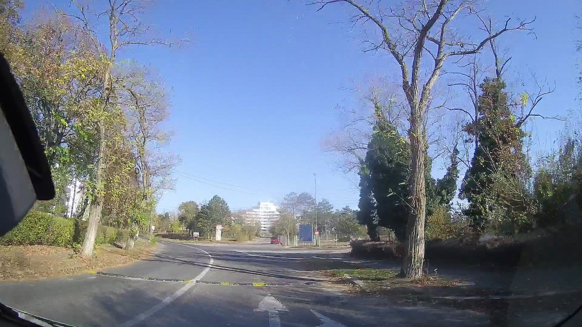 Street view near Resort Iulia ***, Mangalia — © tavi (CC BY-SA · Mapillary)