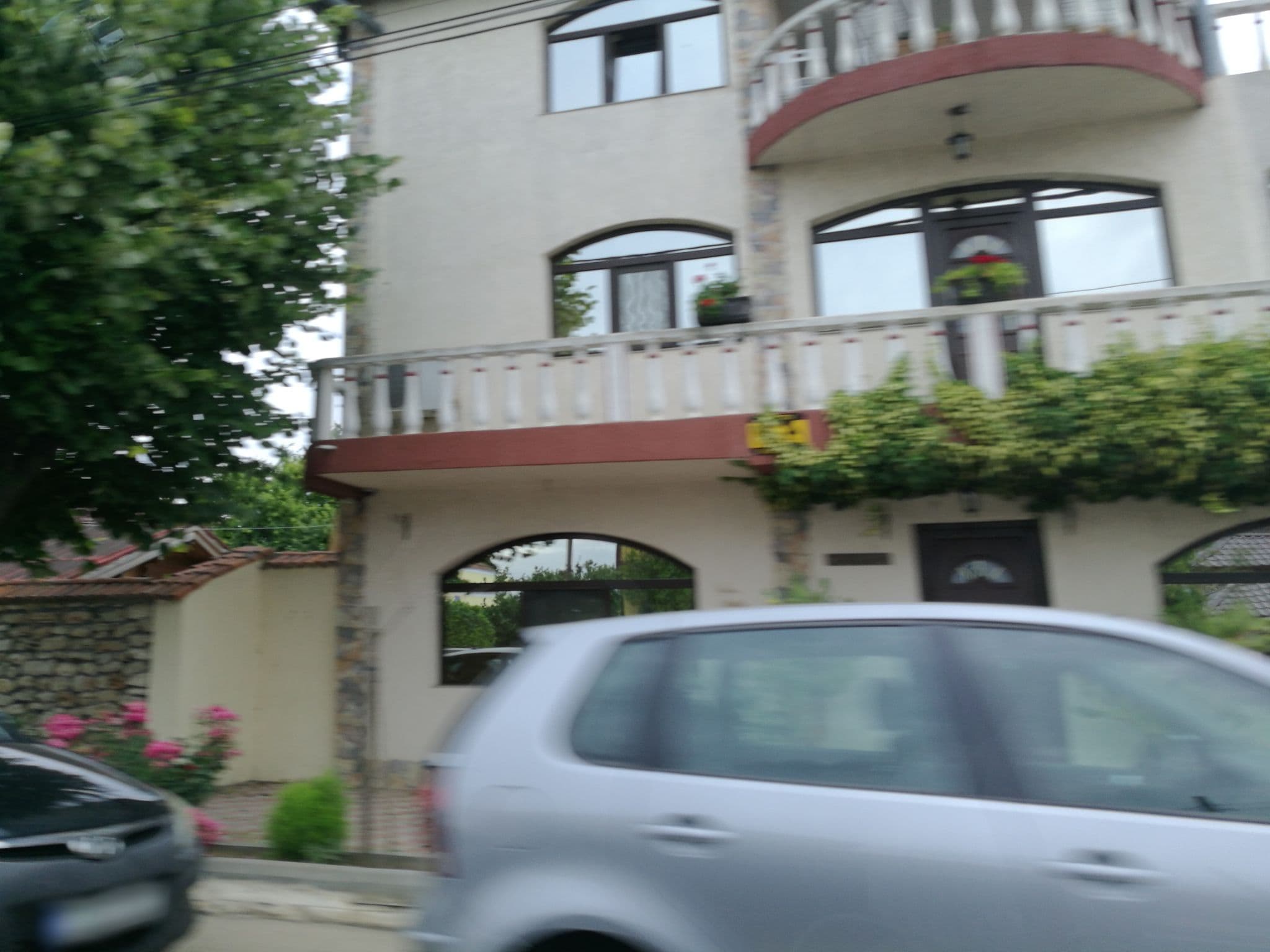Street view near Cazare 2 Mai Aquarelle, Mangalia — © rsandu (CC BY-SA · Mapillary)