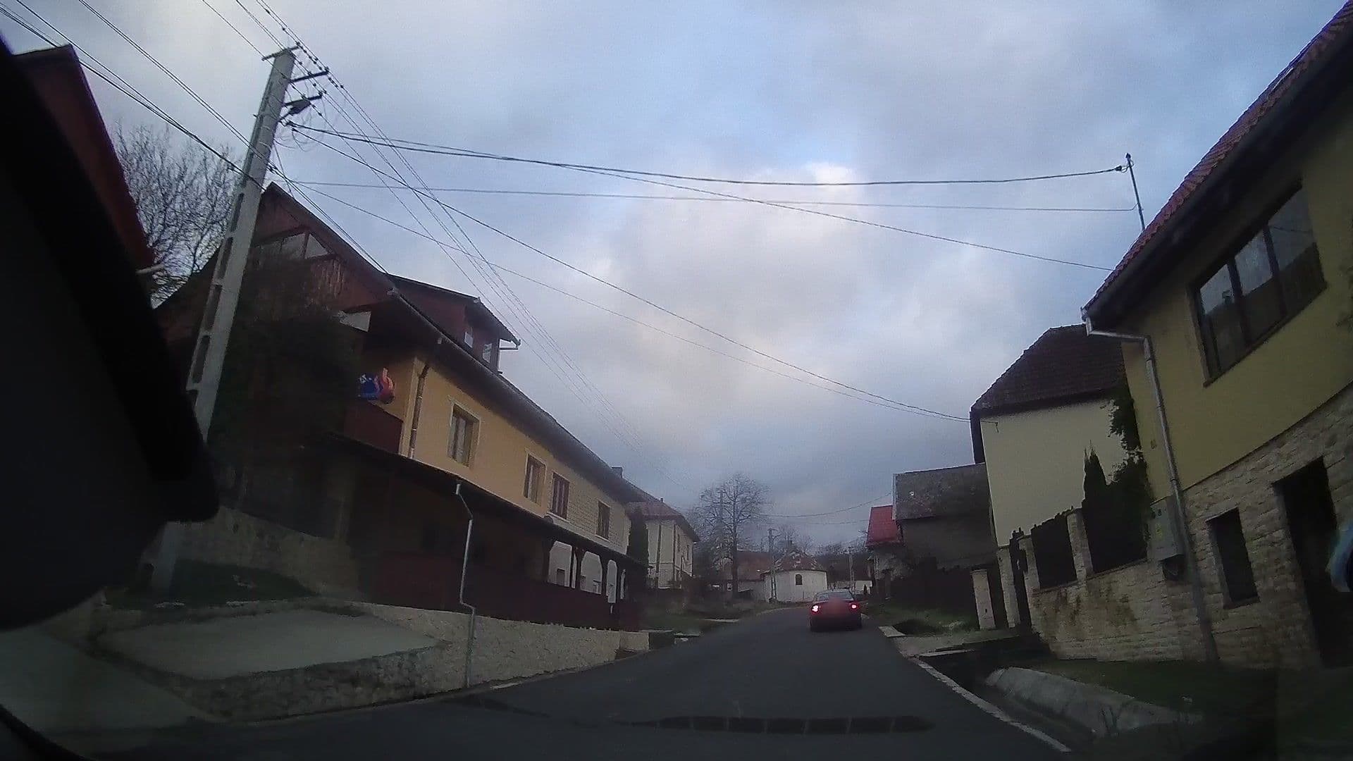 Street view near Văleni, Călăţele — © tavi (CC BY-SA · Mapillary)