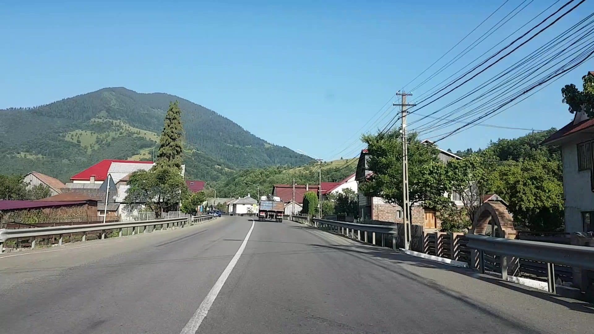 Street view near Pensiunea Miuța, Tureac — © truevadila (CC BY-SA · Mapillary)