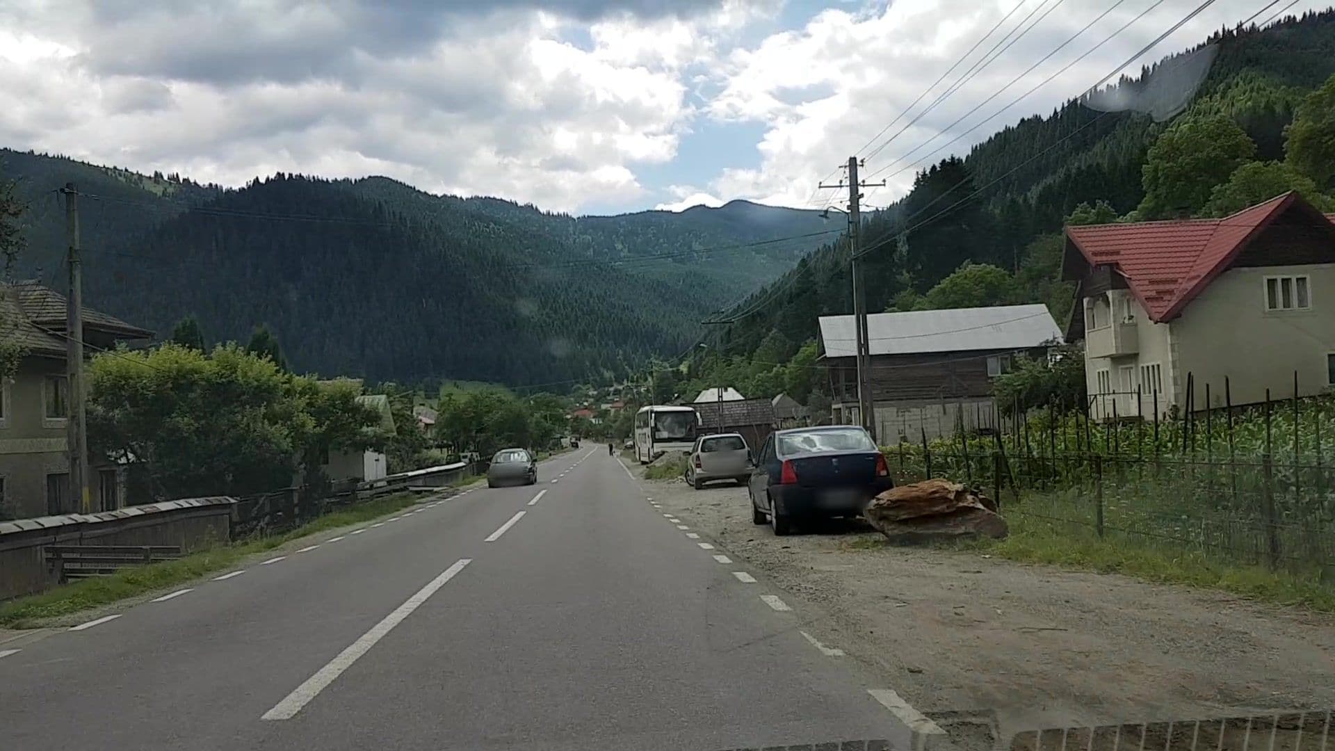 Street view near Pensiunea Rozmarin, Borca — © truevadila (CC BY-SA · Mapillary)