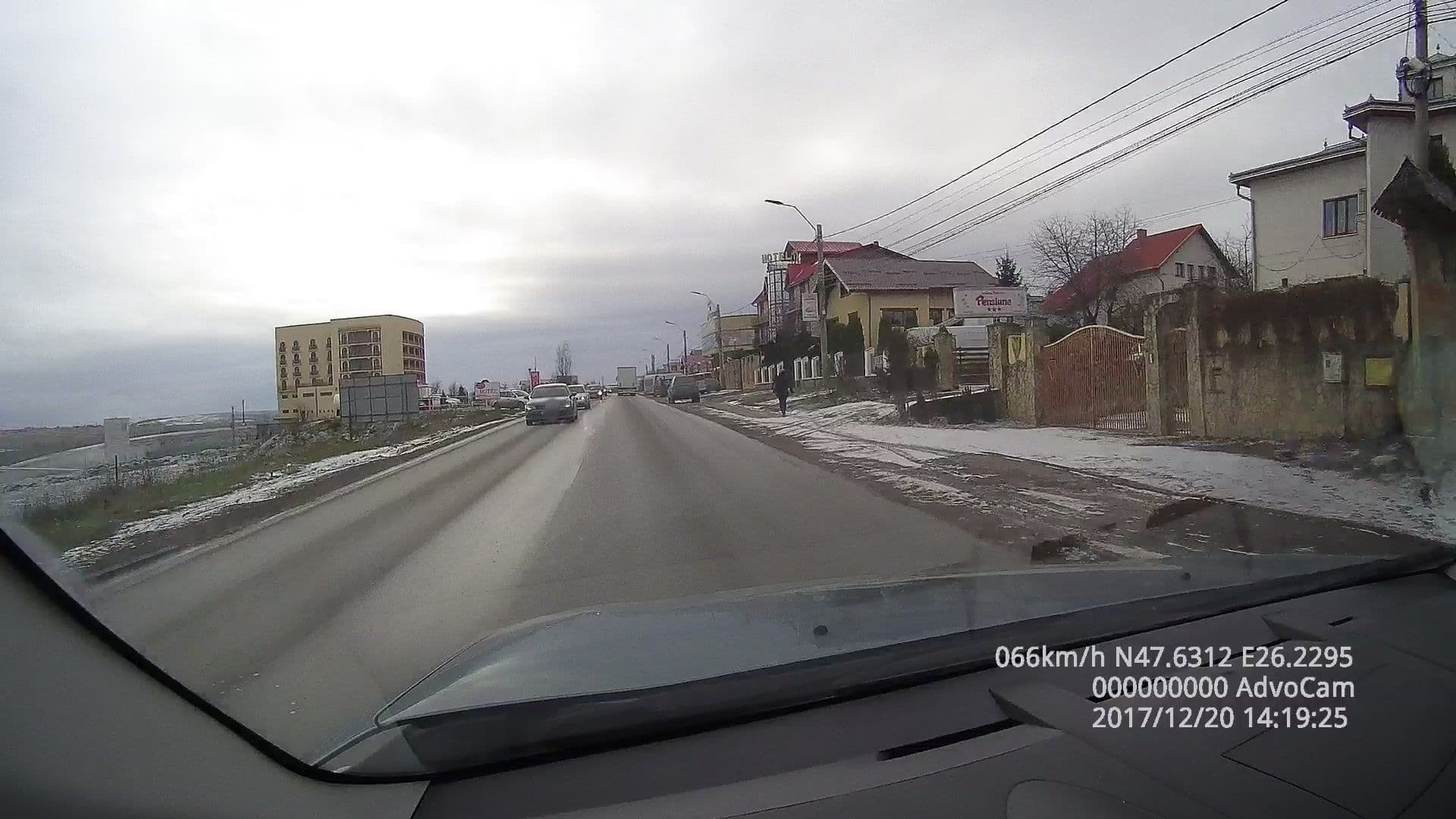 Street view near Leaganul Bucovinei Boutique Hotel Suceava, Suceava — © tavi (CC BY-SA · Mapillary)