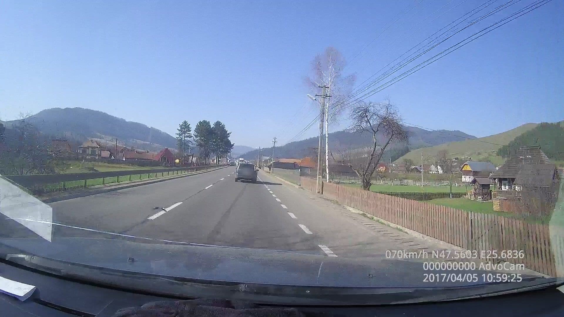 Street view near Pensiunea "La Goriță", Vama — © tavi (CC BY-SA · Mapillary)