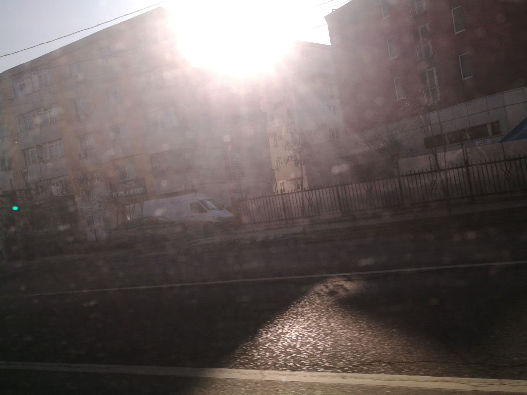 Street view near Hotel Onest, Iaşi — © rsandu (CC BY-SA · Mapillary)