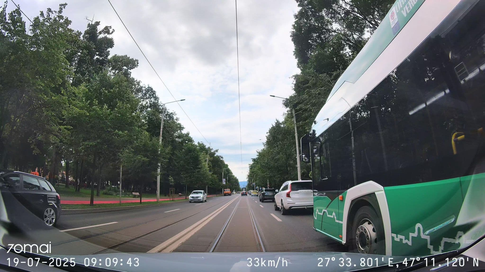 Street view near Grand View Hotel, Aroneanu — © doriel (CC BY-SA · Mapillary)