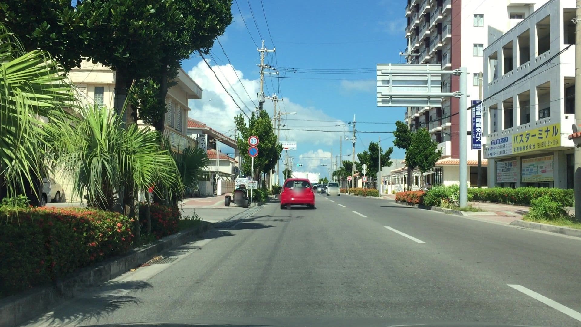 Street view near マリウド石垣, Ishigaki — © lvl5 (CC BY-SA · Mapillary)