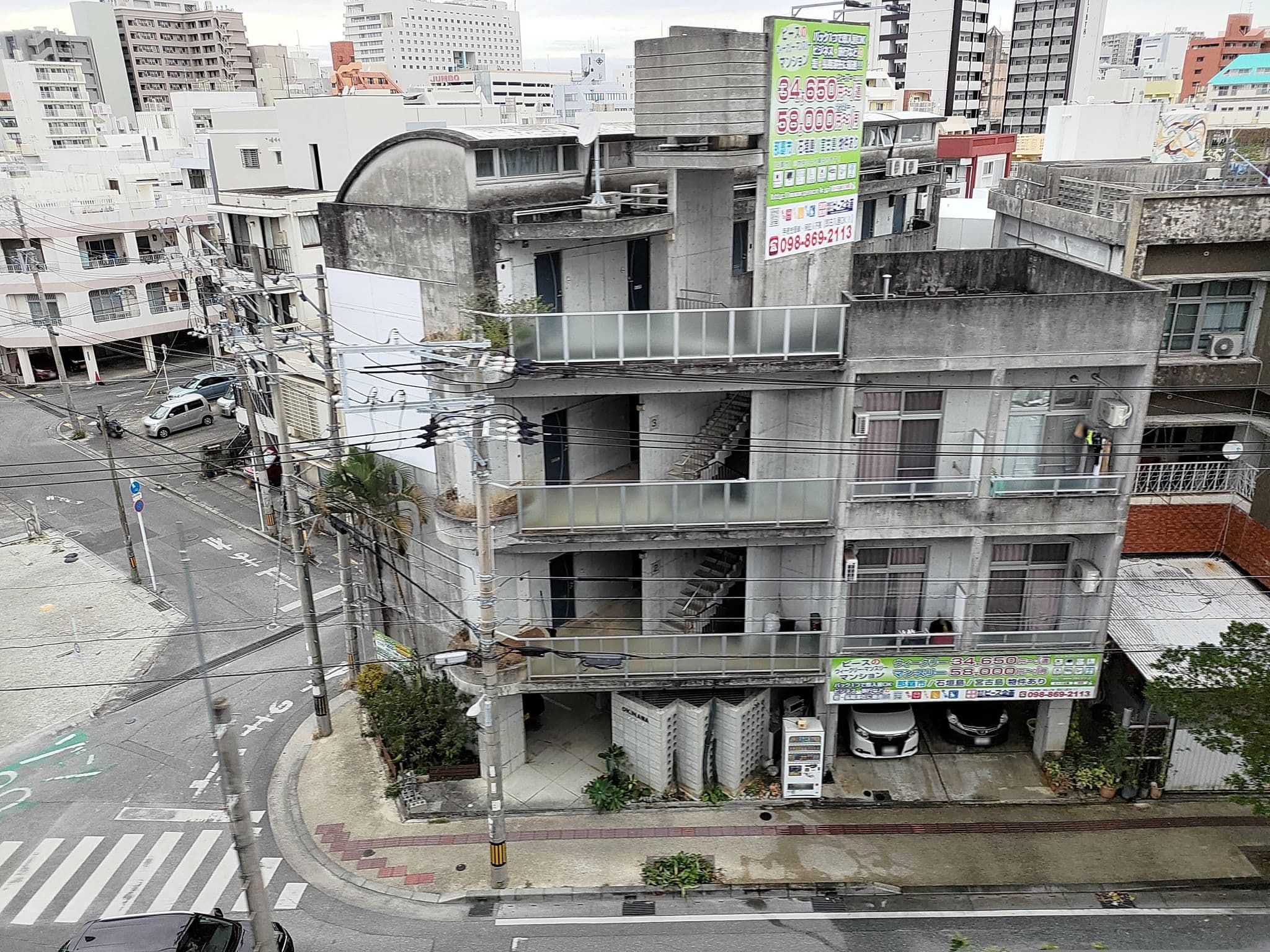 Street view near Hotel little island okinawa 美栄橋, Naha — © ChenJJ (CC BY-SA · Mapillary)