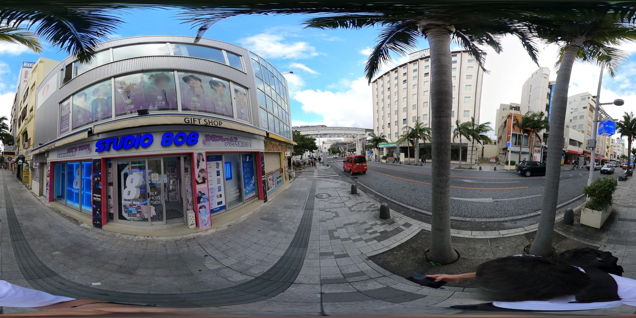 Street view near ゲストハウス 沖縄物語, Naha — © otkzh (CC BY-SA · Mapillary)
