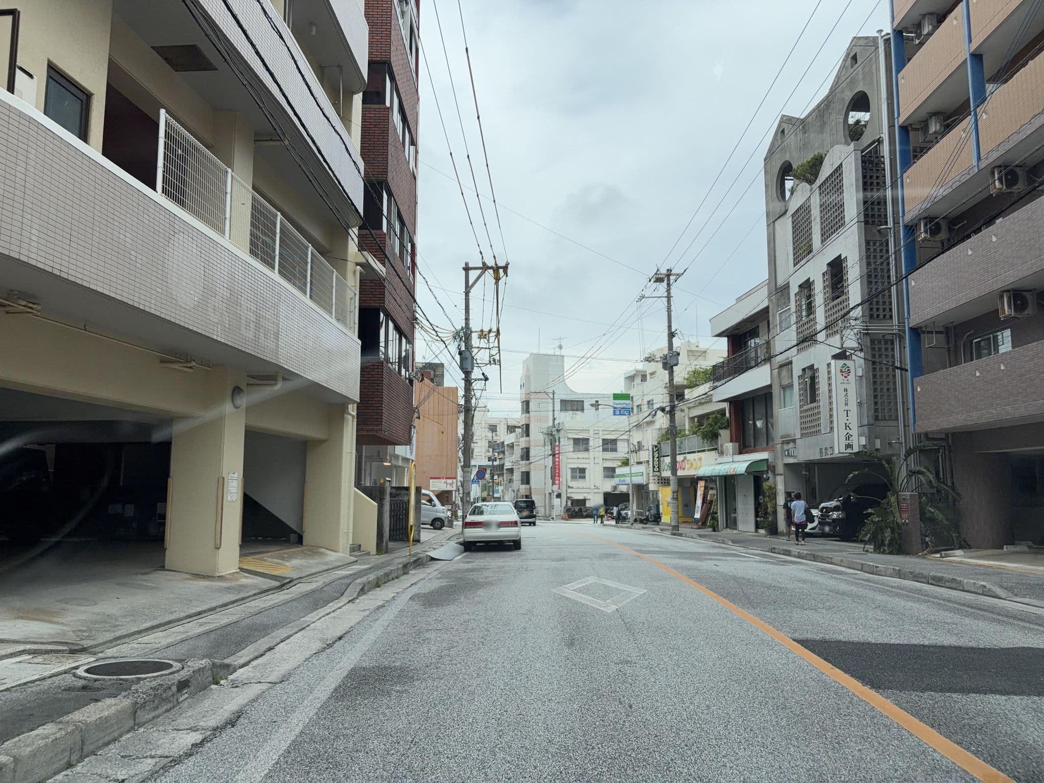 Street view near Hotel Merciel Tsuji, Naha — © Kamikou (CC BY-SA · Mapillary)
