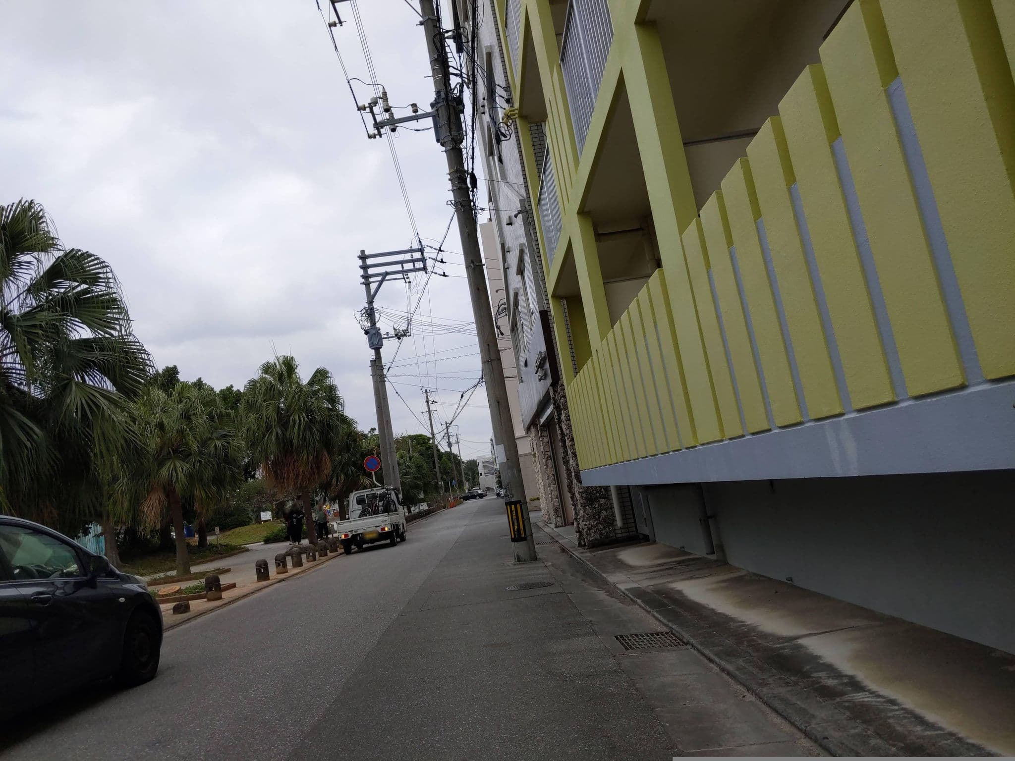 Street view near WIRES HOTEL NAHA, Naha — © komoronokaze (CC BY-SA · Mapillary)