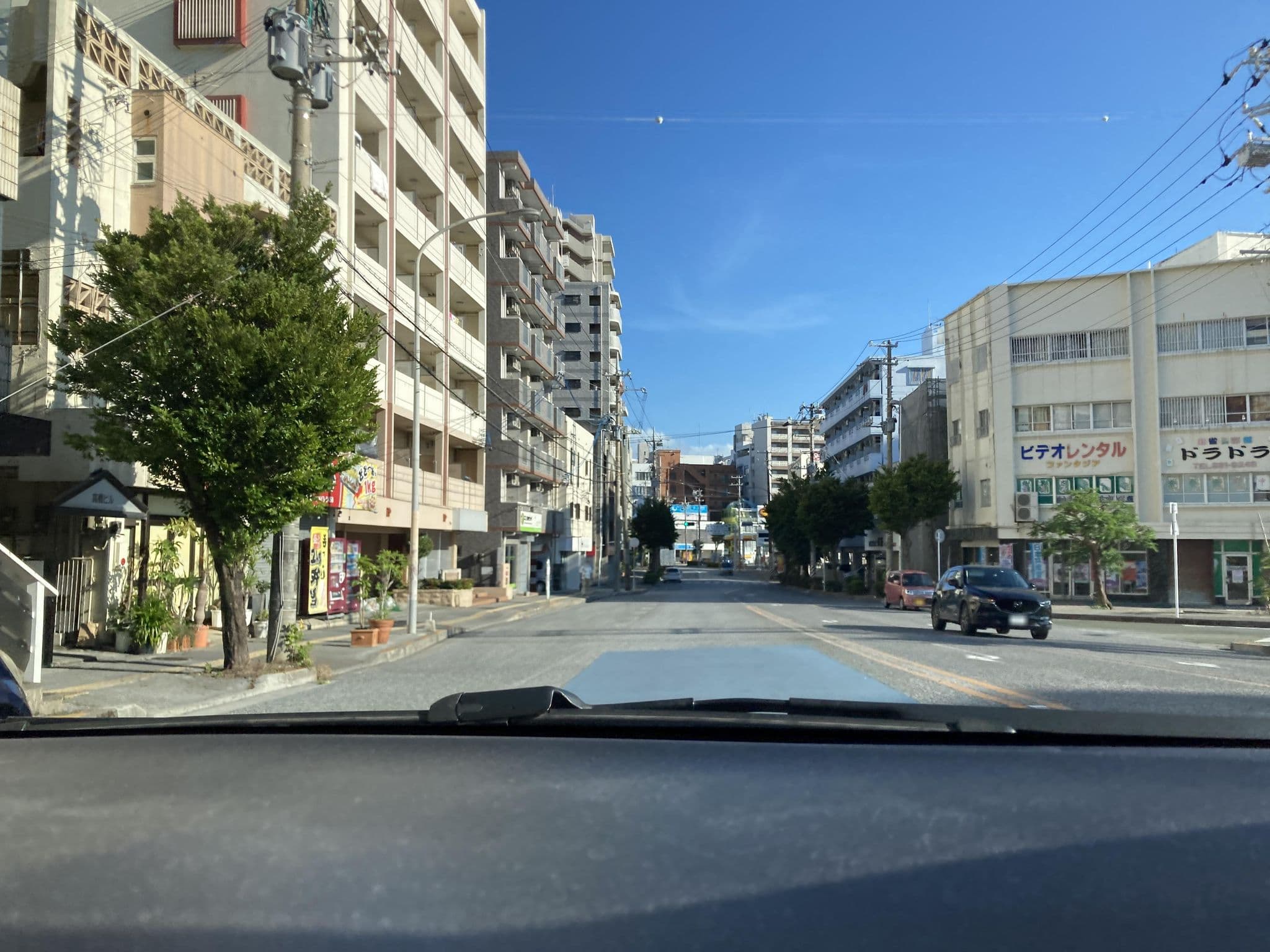 Street view near Little Island Okinawa 泊, Naha — © pika_sky (CC BY-SA · Mapillary)
