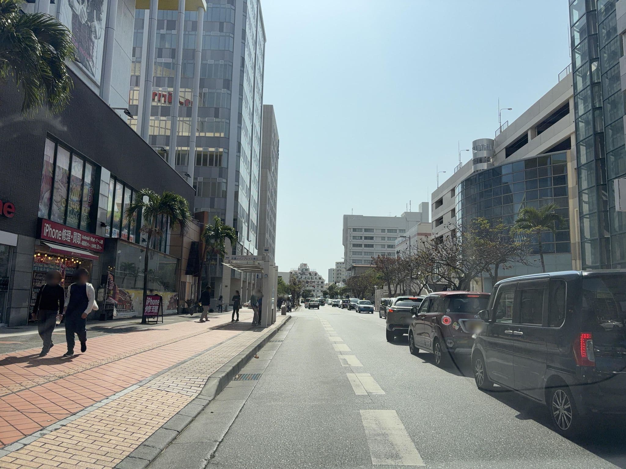 Street view near アルモントホテル那覇おもろまち (Almont Hotel Naha-Omoromachi), Naha — © Kamikou (CC BY-SA · Mapillary)