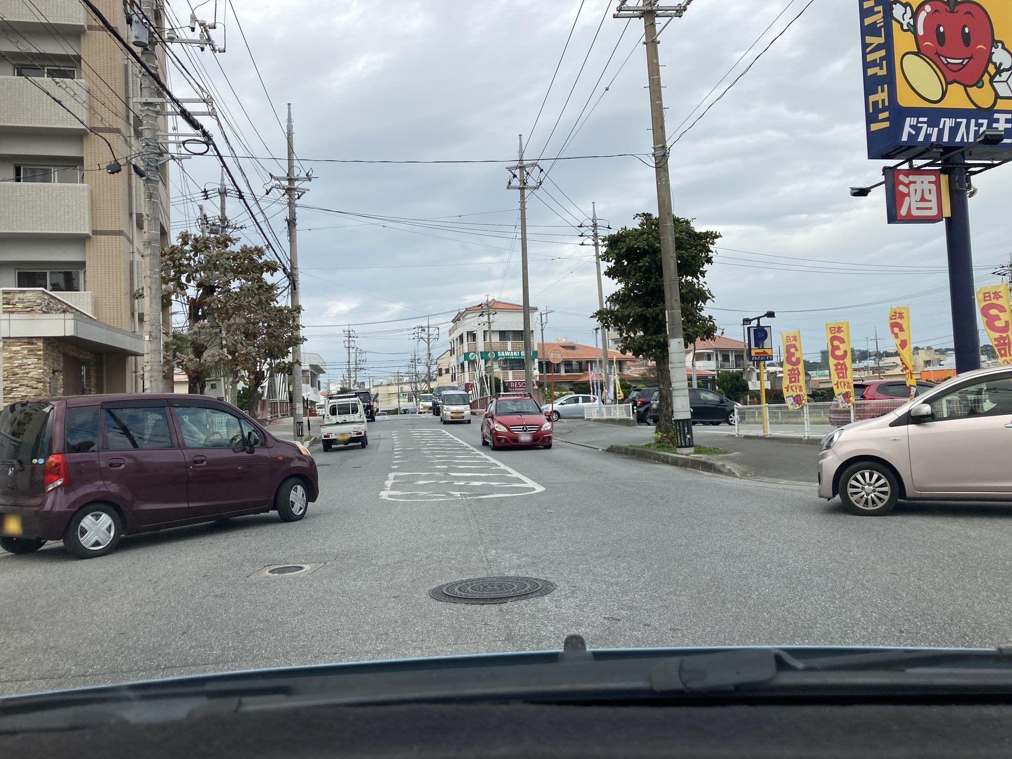 Street view near シーサイドコンドミニアム美浜, Chatan — © pika_sky (CC BY-SA · Mapillary)