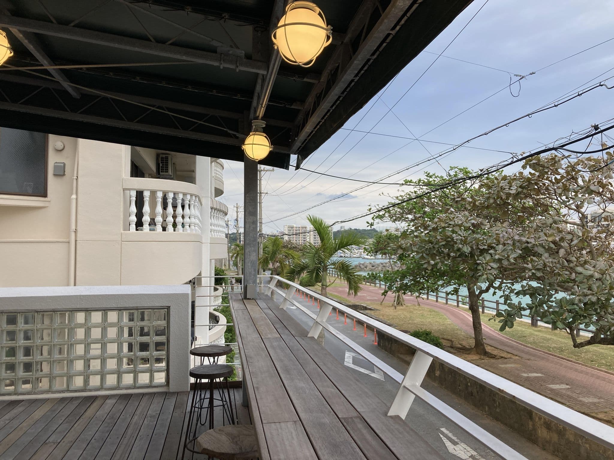 Street view near Cats Inn, Chatan — © pika_sky (CC BY-SA · Mapillary)