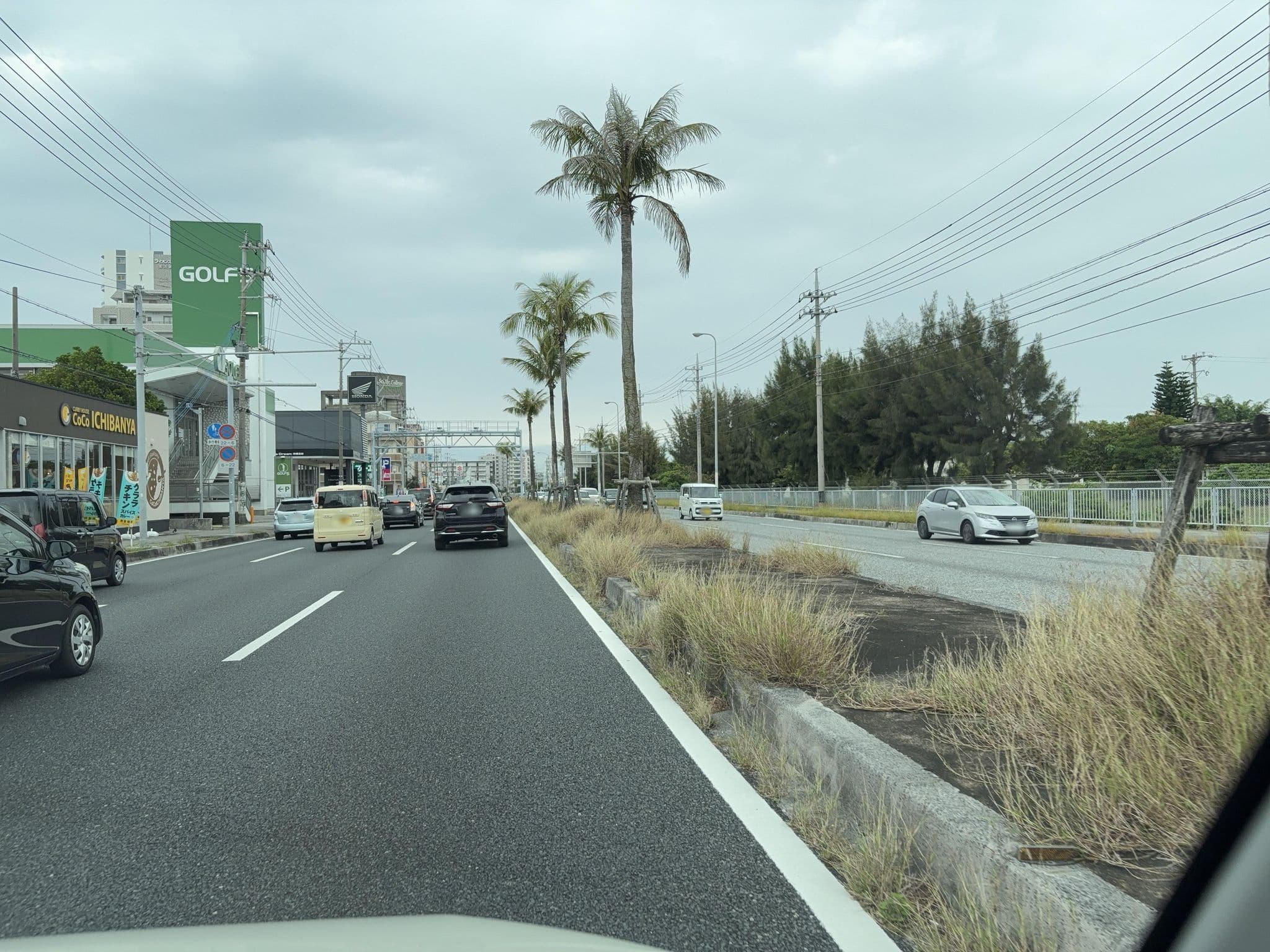 Street view near 酒マート北谷店, Chatan — © okkin (CC BY-SA · Mapillary)