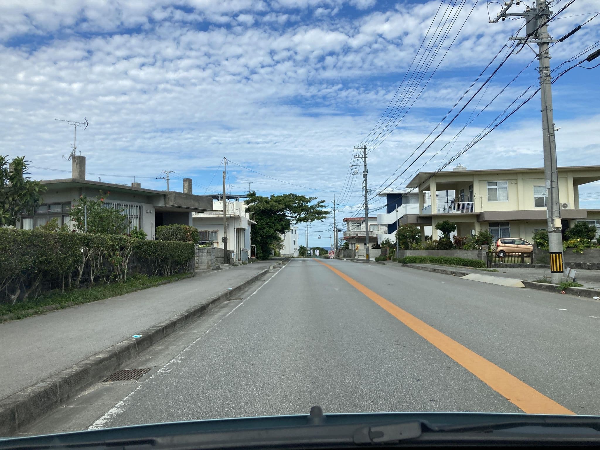 Street view near ブレーメンハウス, Yomitan — © pika_sky (CC BY-SA · Mapillary)