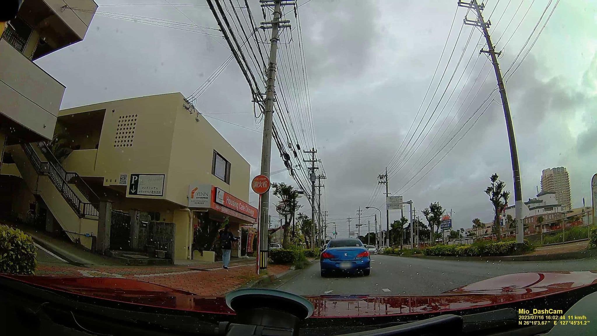 Street view near ラ・アシエンダ・マリーナベイ北谷, Chatan — © hcyen (CC BY-SA · Mapillary)