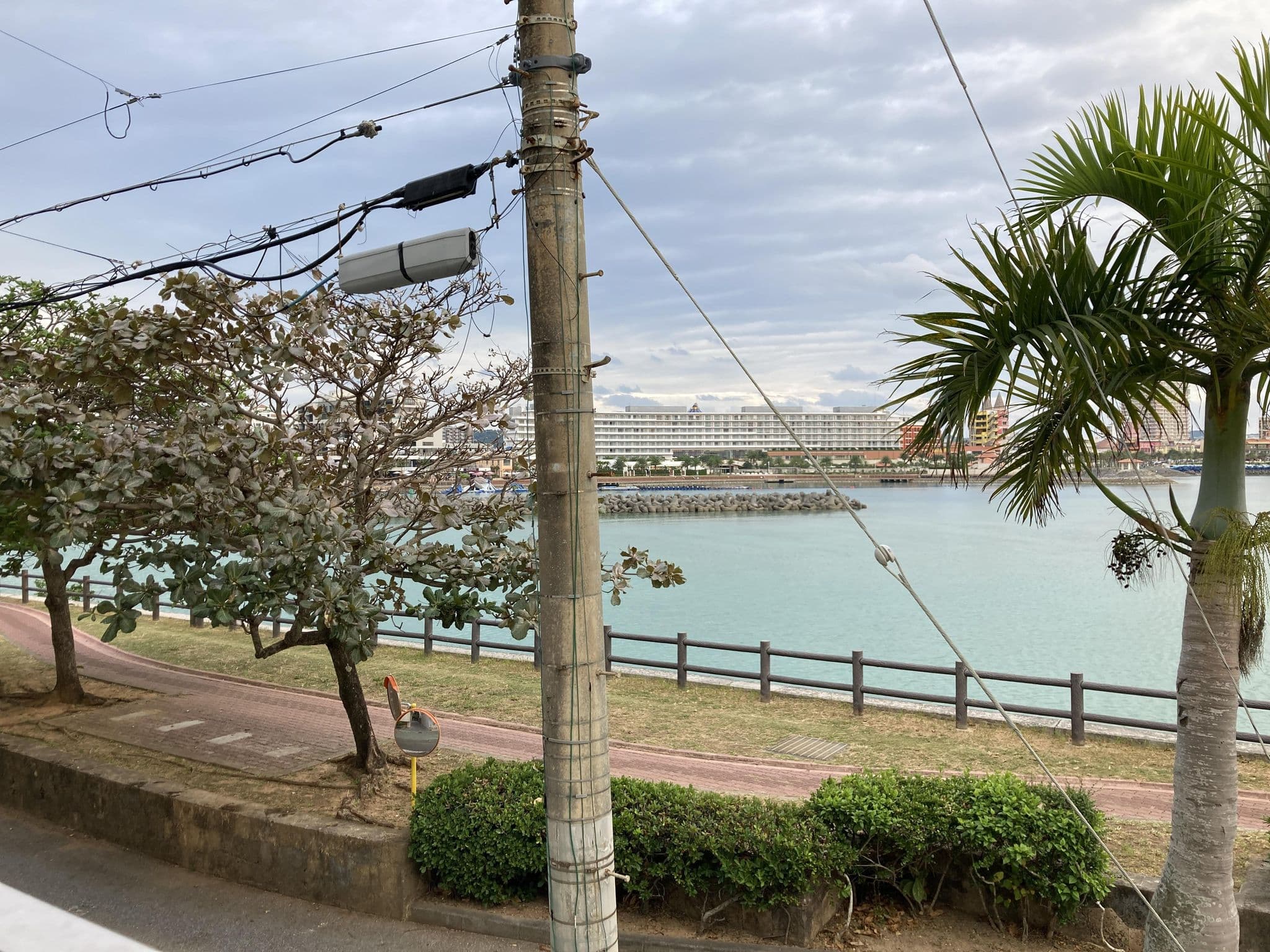 Street view near キャッツイン北谷, Chatan — © pika_sky (CC BY-SA · Mapillary)