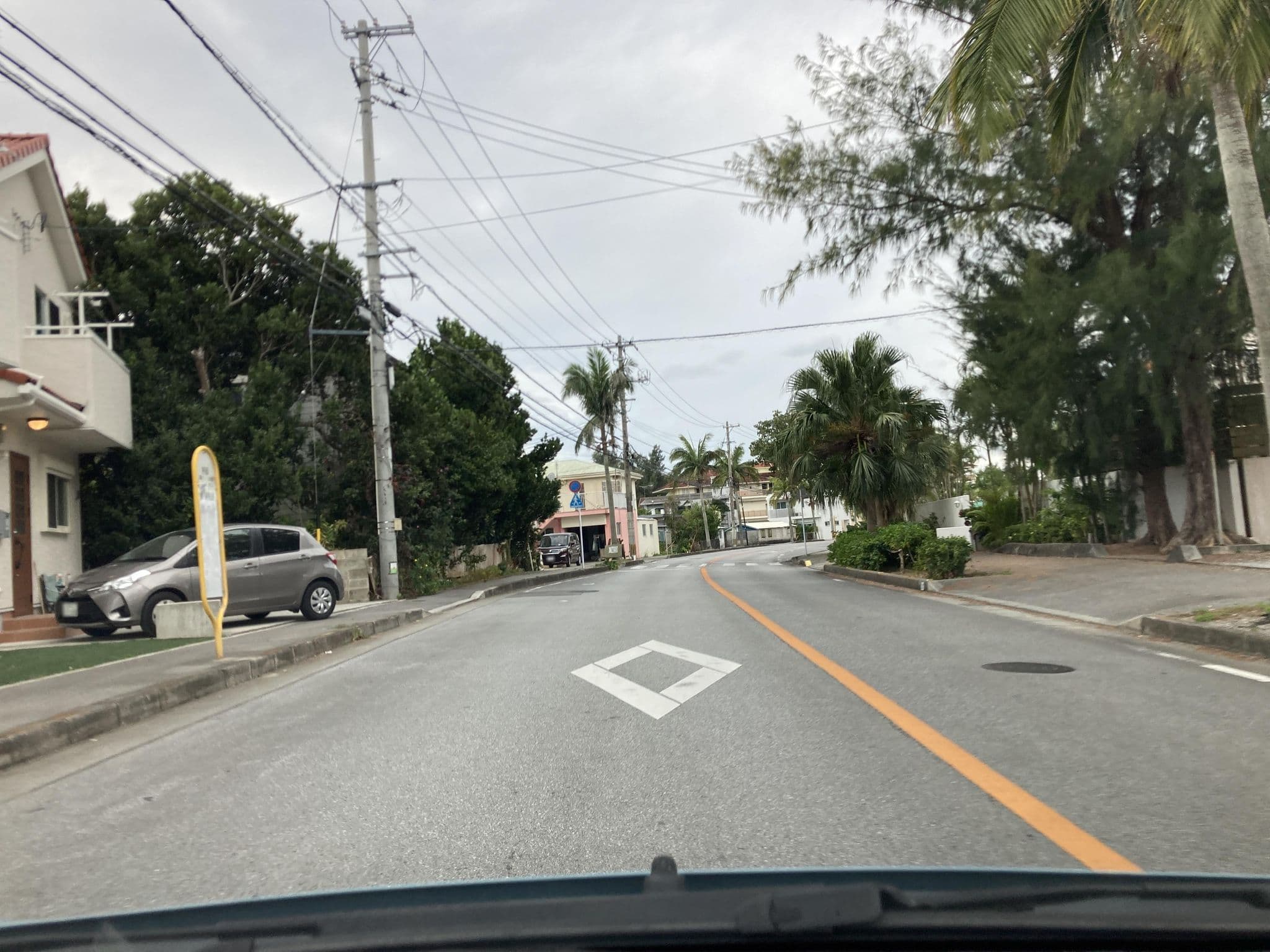 Street view near グランディオーソ沖縄ヴィラ恩納3, Yomitan — © pika_sky (CC BY-SA · Mapillary)