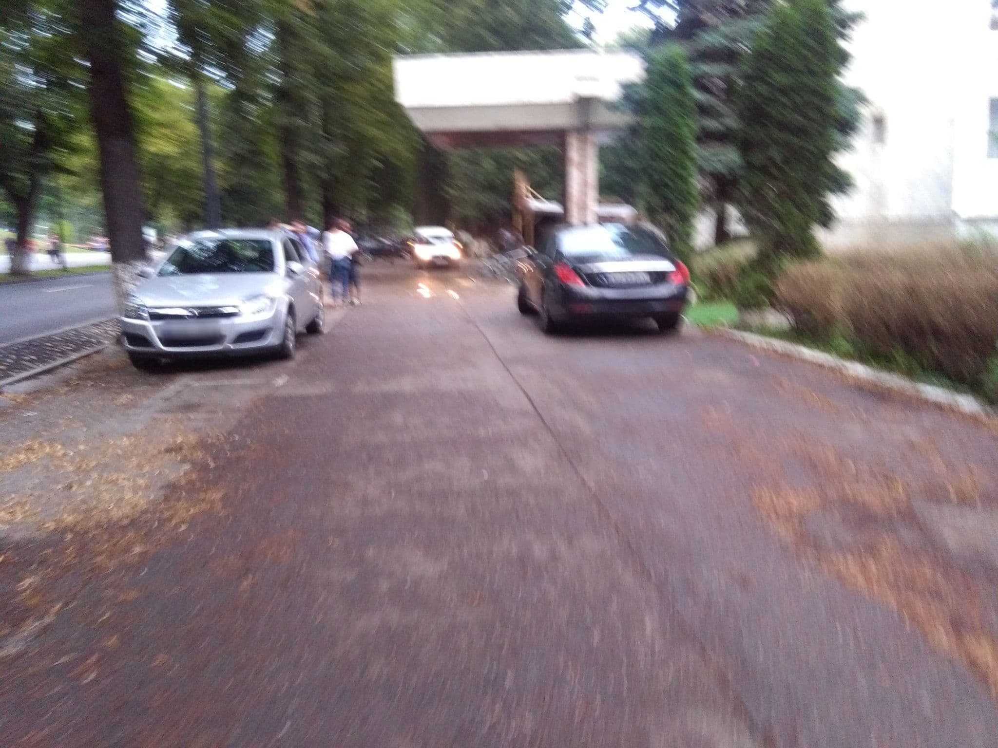 Street view near Radisson Blu, Cluj-Napoca — © baditaflorin (CC BY-SA · Mapillary)