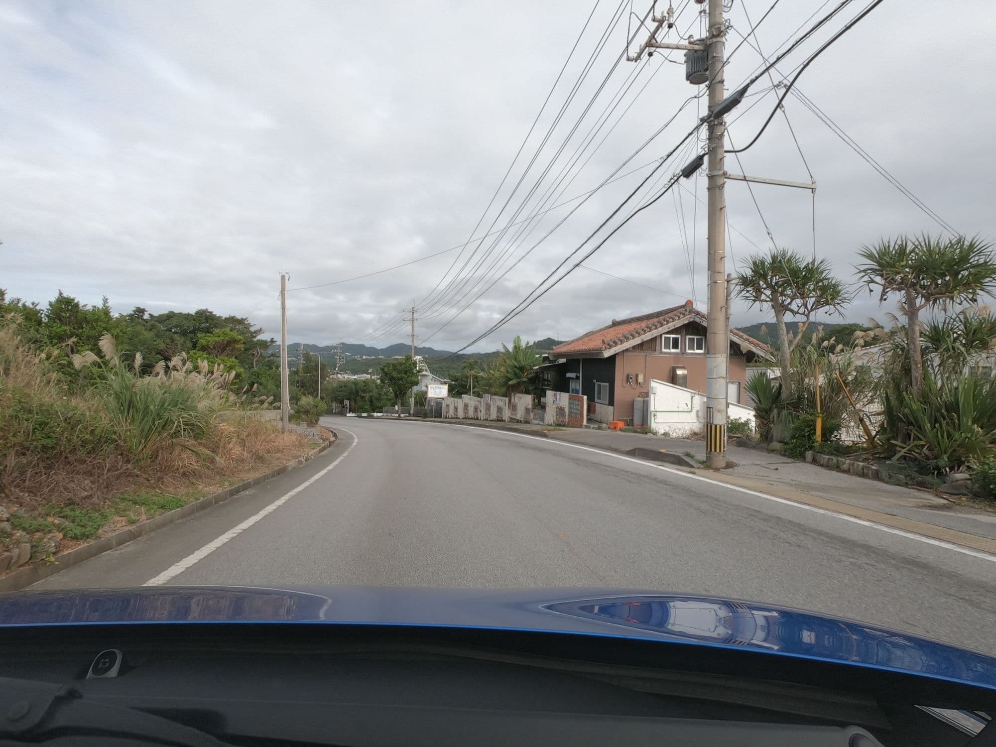 Street view near 海来(いるくる), Motobu — © 24dakenlo (CC BY-SA · Mapillary)