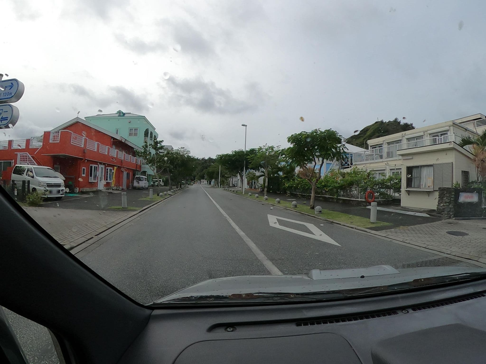 Street view near 民宿 ささもと, Ogasawara — © wata909 (CC BY-SA · Mapillary)