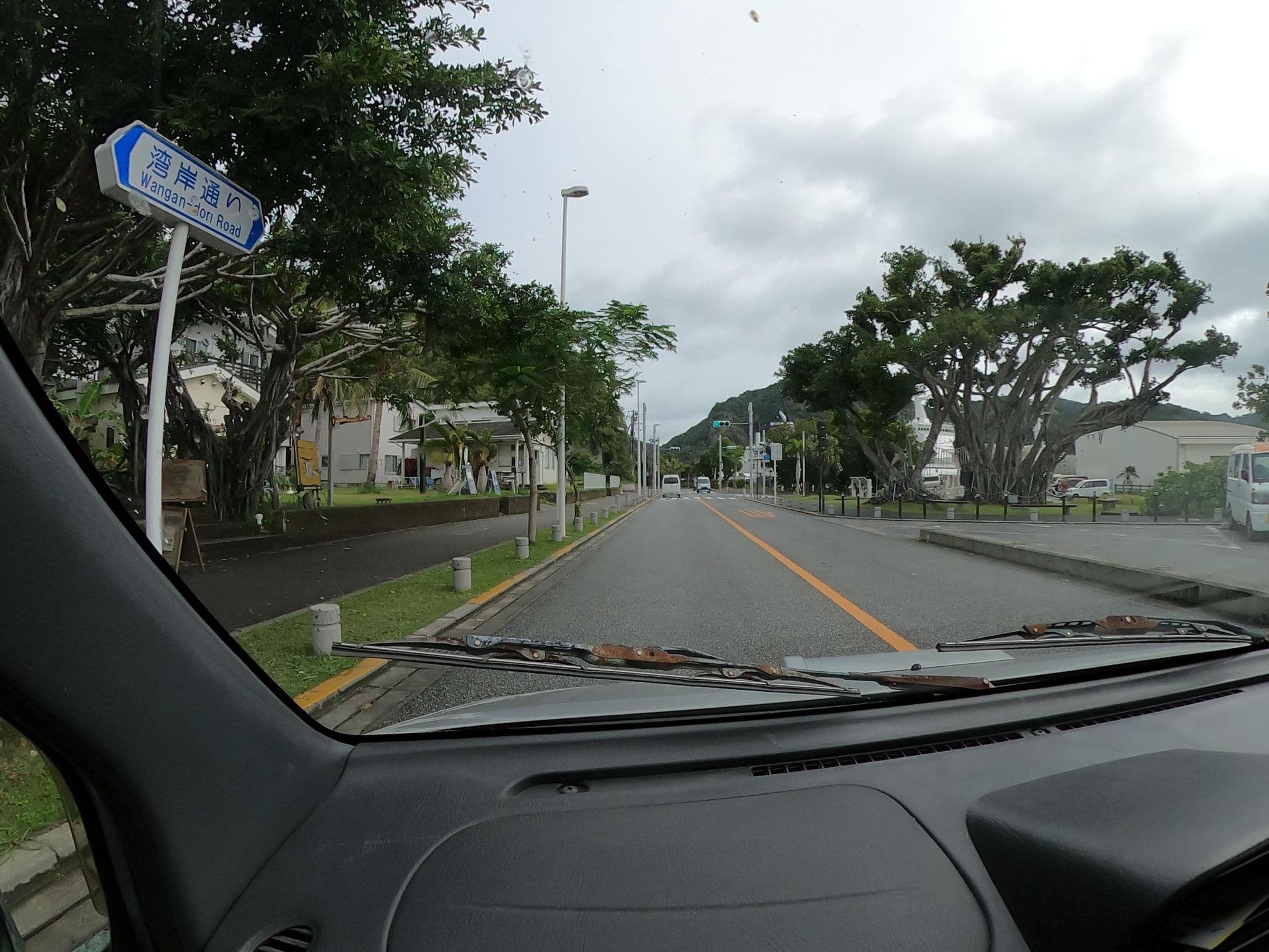 Street view near 父島ビューホテル, Ogasawara — © wata909 (CC BY-SA · Mapillary)