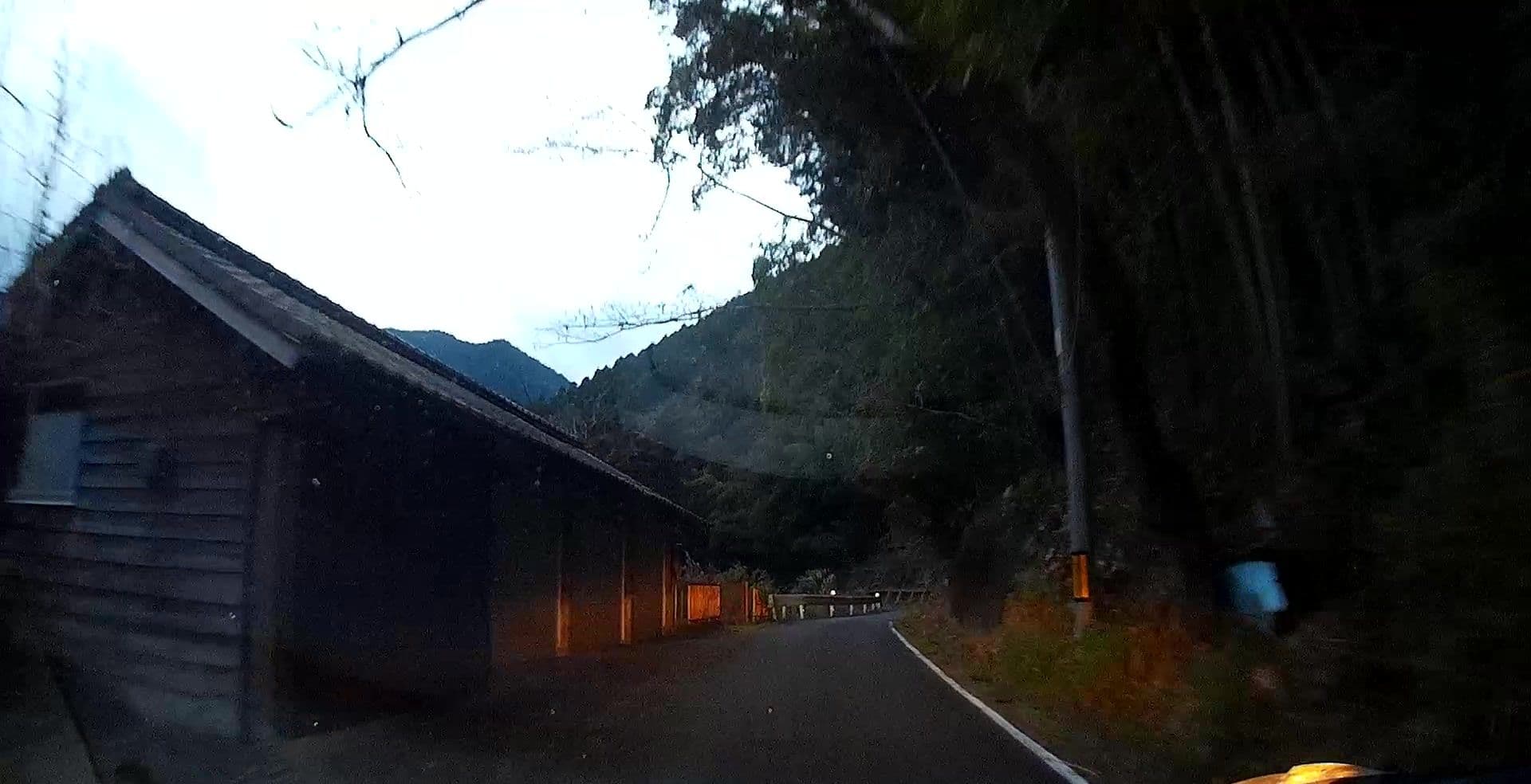 Street view near 湯の鶴温泉 あさひ荘, Minamata — © caesium (CC BY-SA · Mapillary)