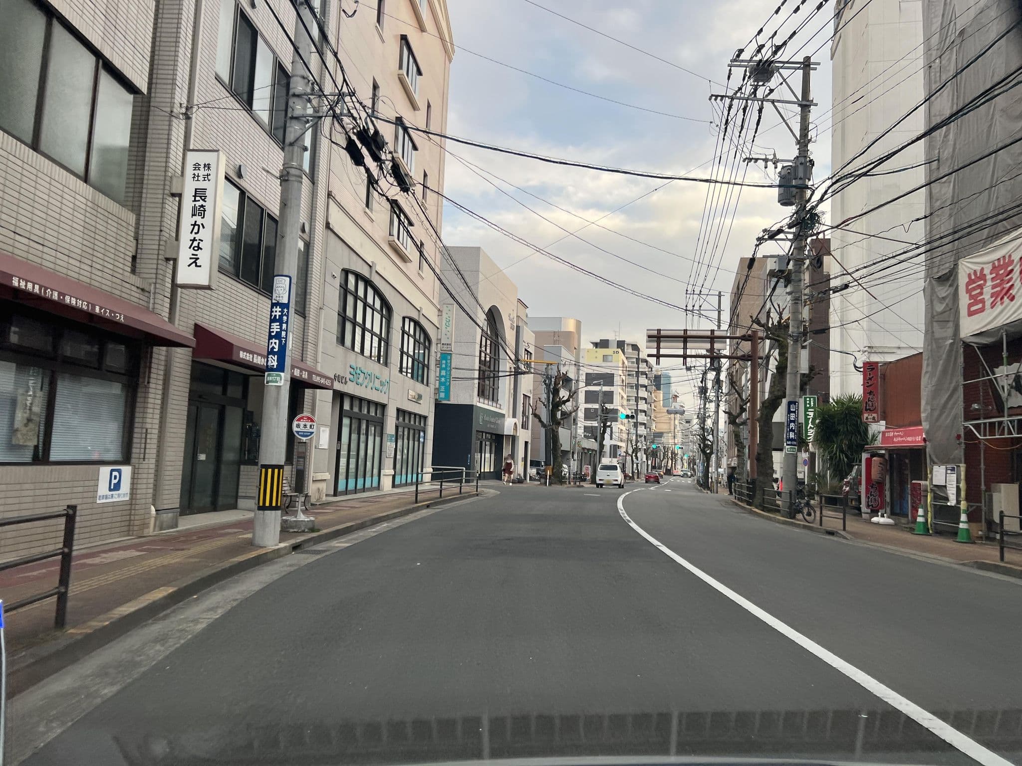 Street view near ビジネスホテル ニュートップ, Nagasaki — © shogohirasawa (CC BY-SA · Mapillary)