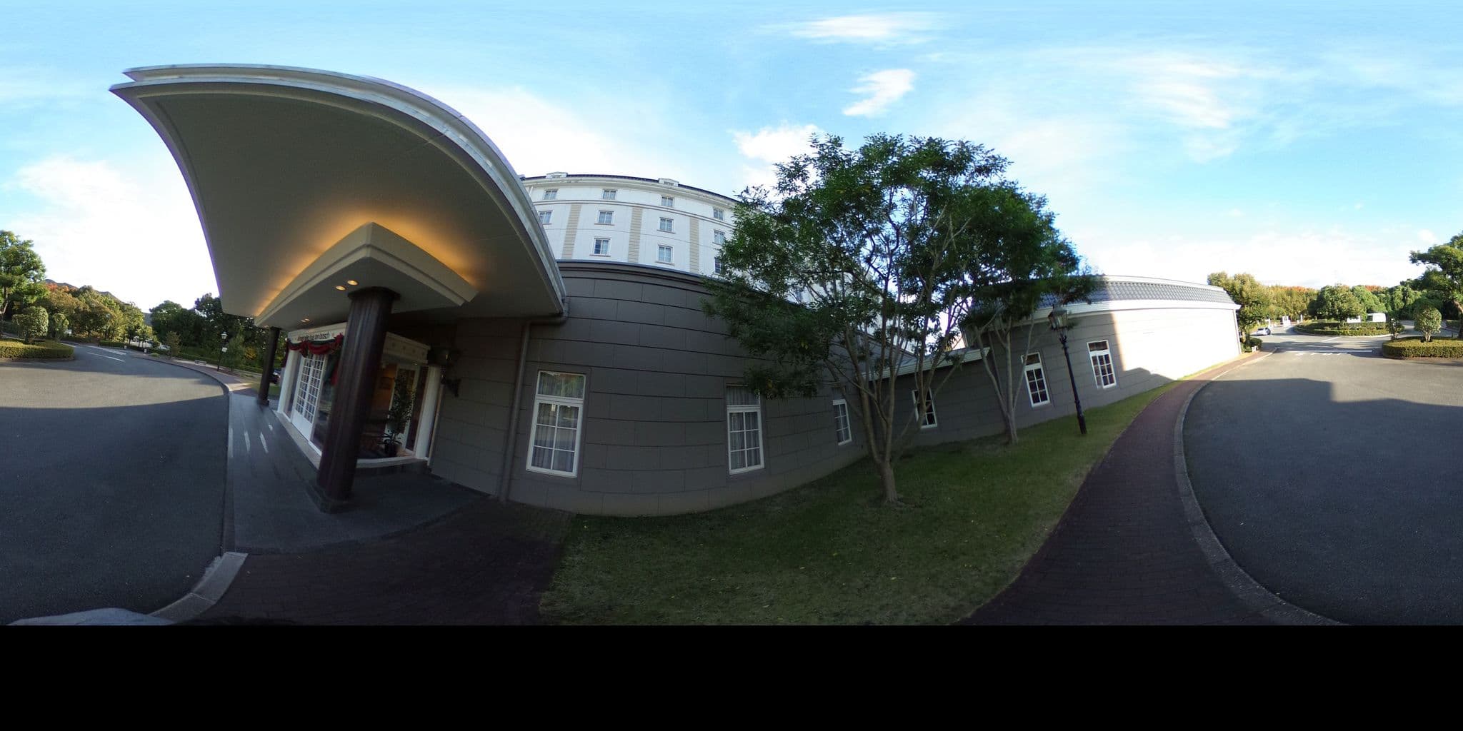 Street view near ホテル日航ハウステンボス (Hotel Nikko Huis Ten Bosch), Kawatana — © mura (CC BY-SA · Mapillary)