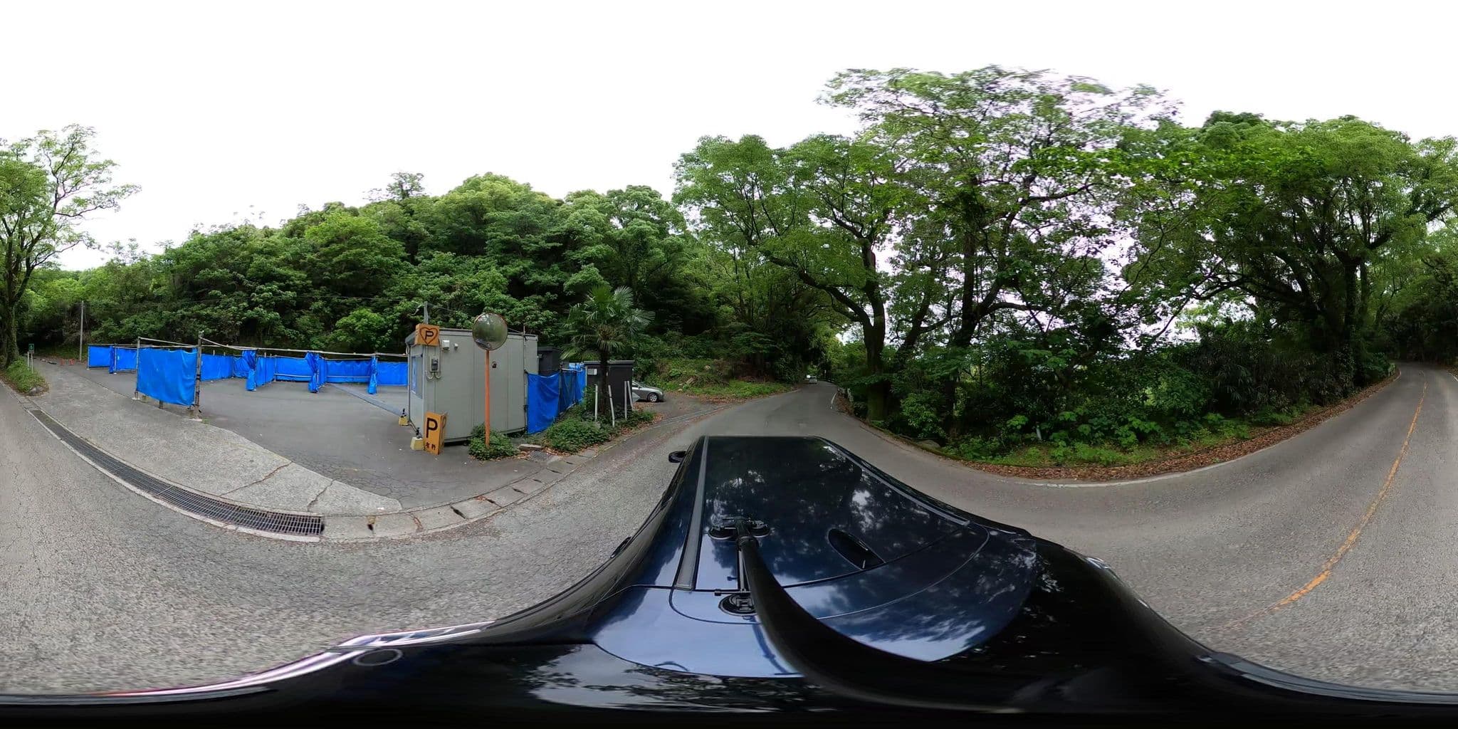 Street view near ラブパーキング, Kumamoto — © yumechan (CC BY-SA · Mapillary)