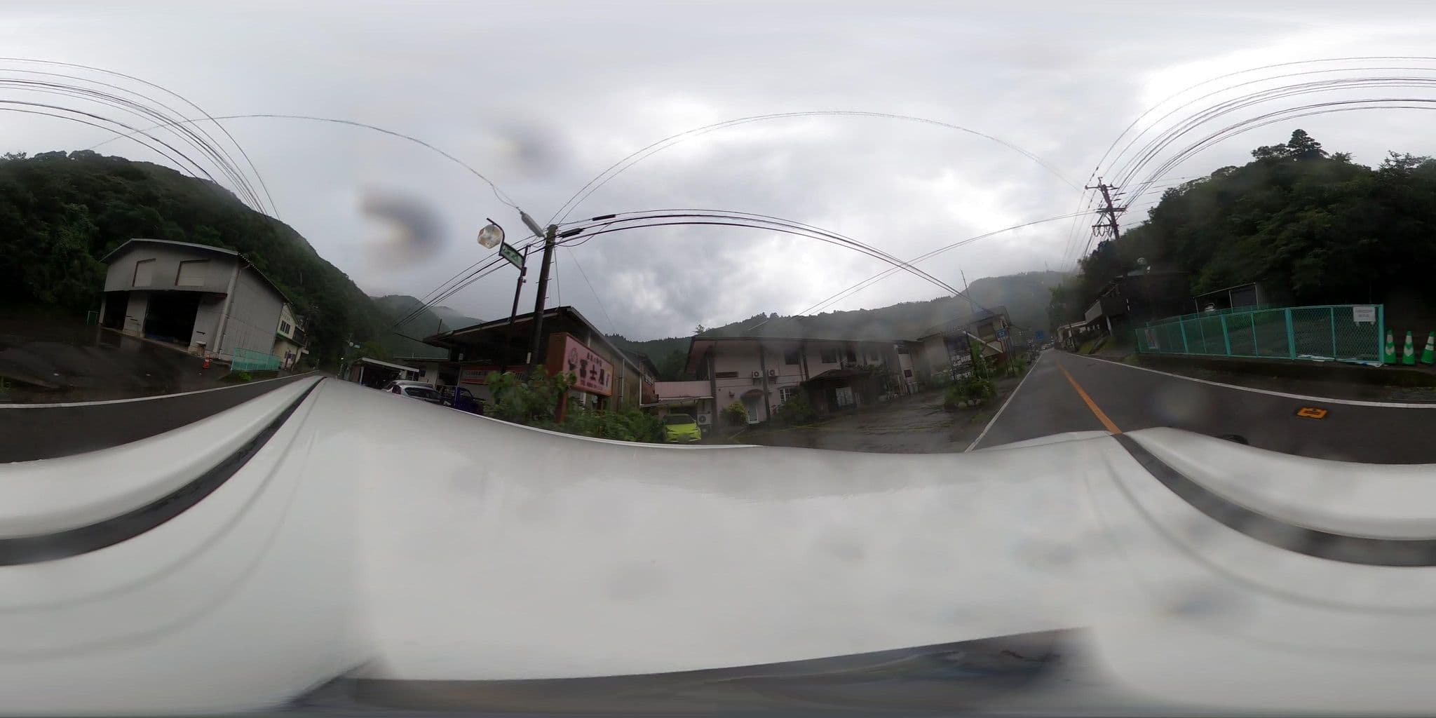 Street view near 冨士屋旅館, Yuyama — © kojiroucircle (CC BY-SA · Mapillary)