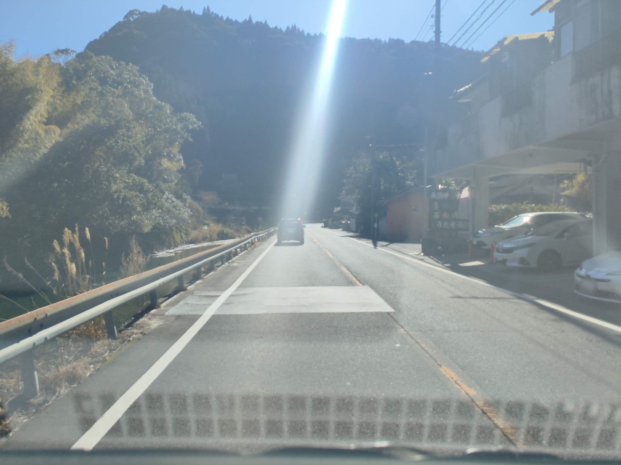 Street view near 境田温泉, Kirishima — © parond (CC BY-SA · Mapillary)