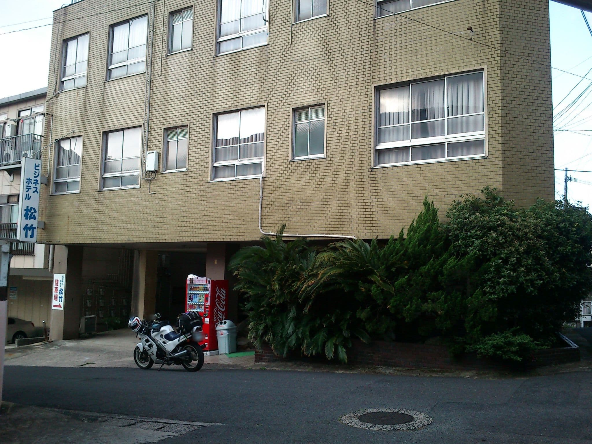 Street view near 割烹旅館 松竹荘, Sasebo — © yasunari (CC BY-SA · Mapillary)