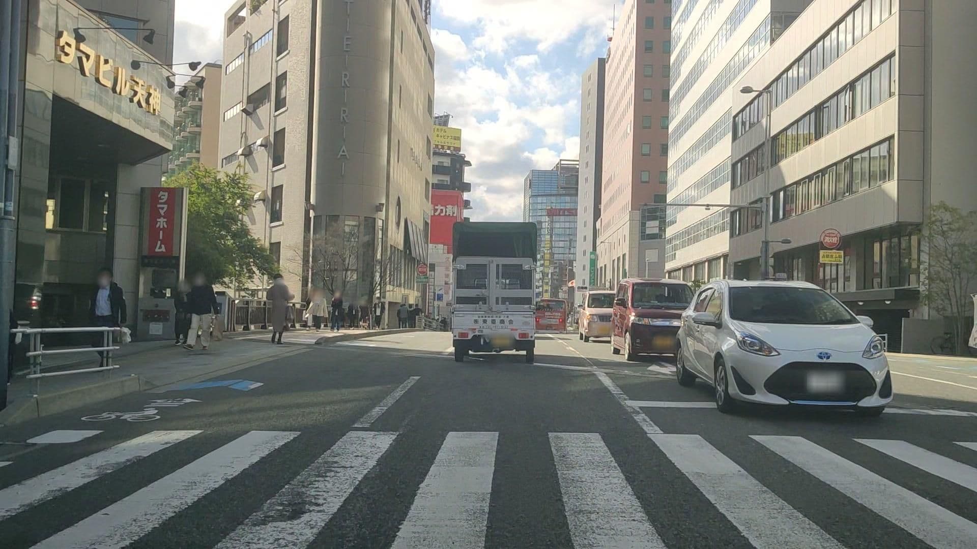 Street view near ザ・ビー福岡天神, Fukuoka — © drivephotograph (CC BY-SA · Mapillary)