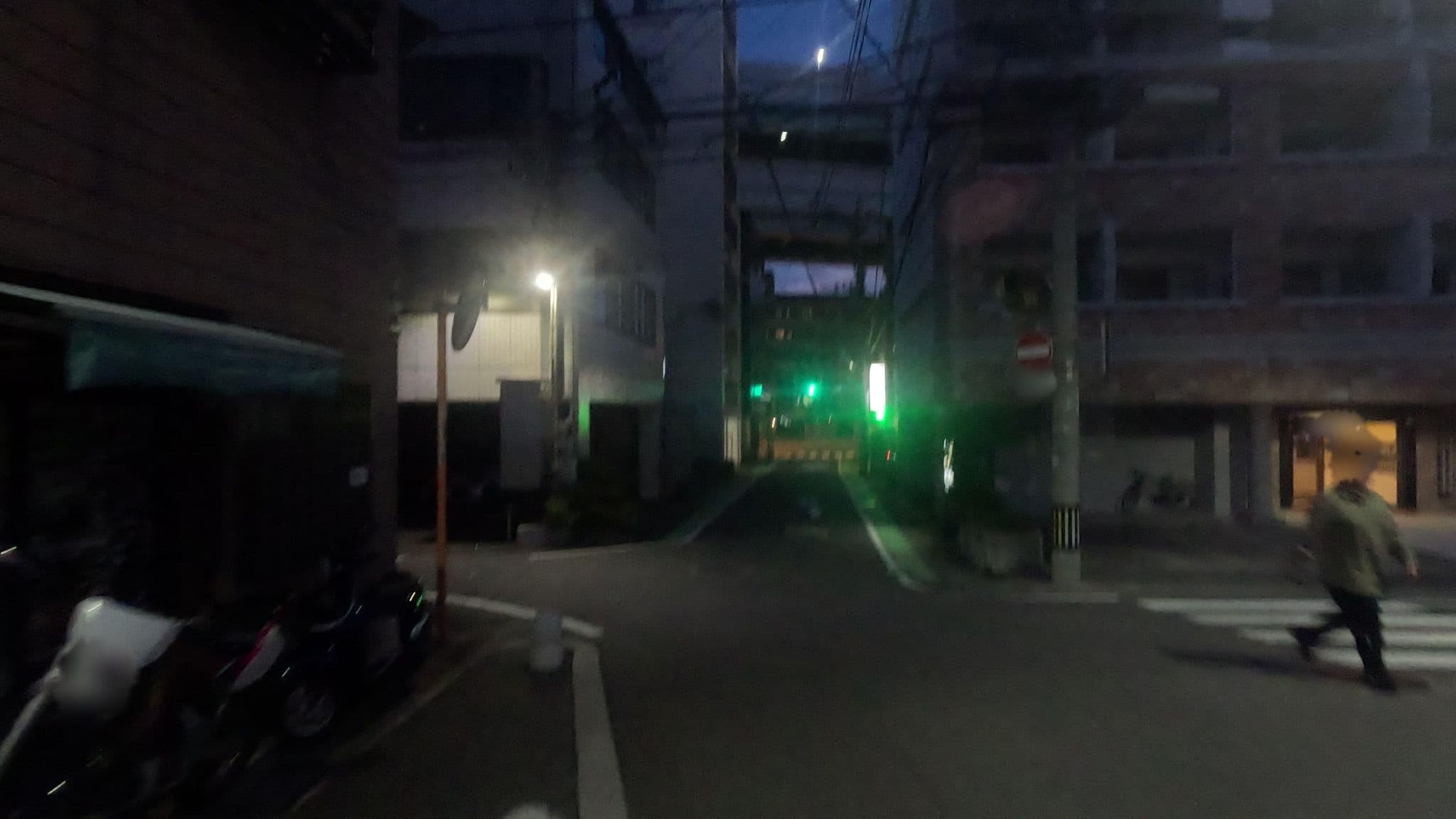 Street view near ビジネスホテル 博多シーガル, Fukuoka — © alt9800 (CC BY-SA · Mapillary)