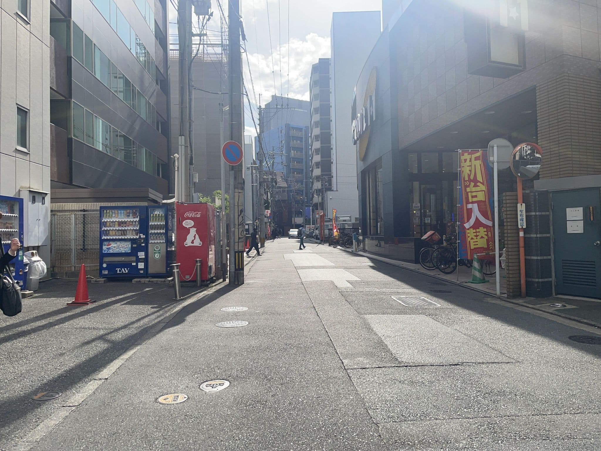 Street view near HOTEL ORIGO GION HAKATA, Fukuoka — © alt9800 (CC BY-SA · Mapillary)