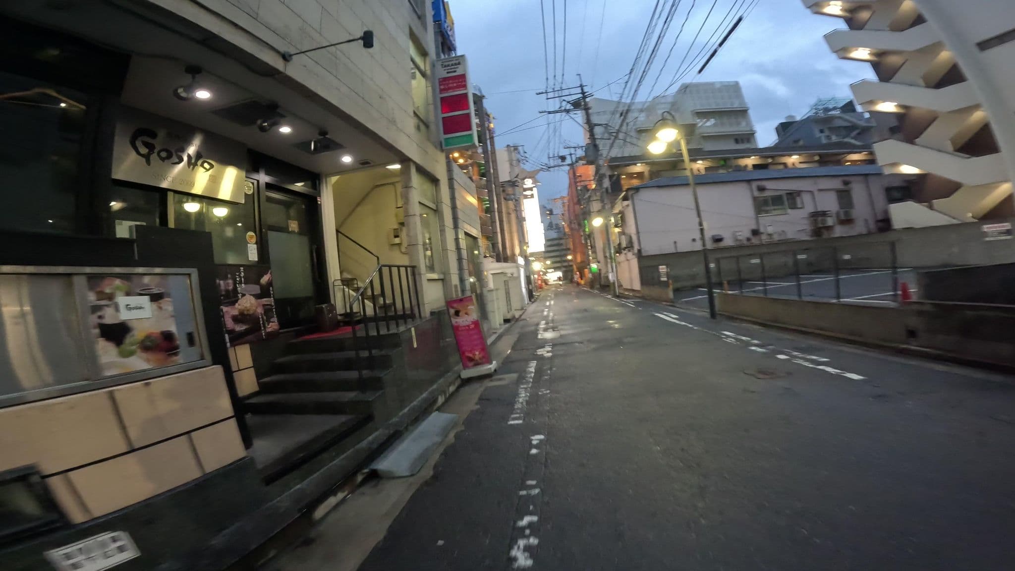 Street view near ホテルWBF福岡中洲, Fukuoka — © alt9800 (CC BY-SA · Mapillary)