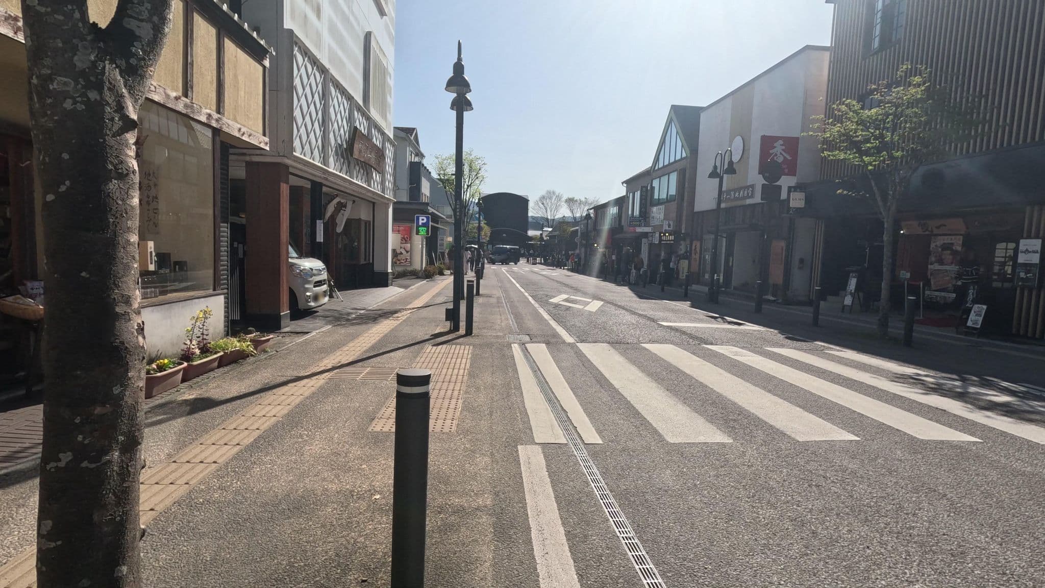Street view near 由布院風の森, Yufu — © alt9800 (CC BY-SA · Mapillary)