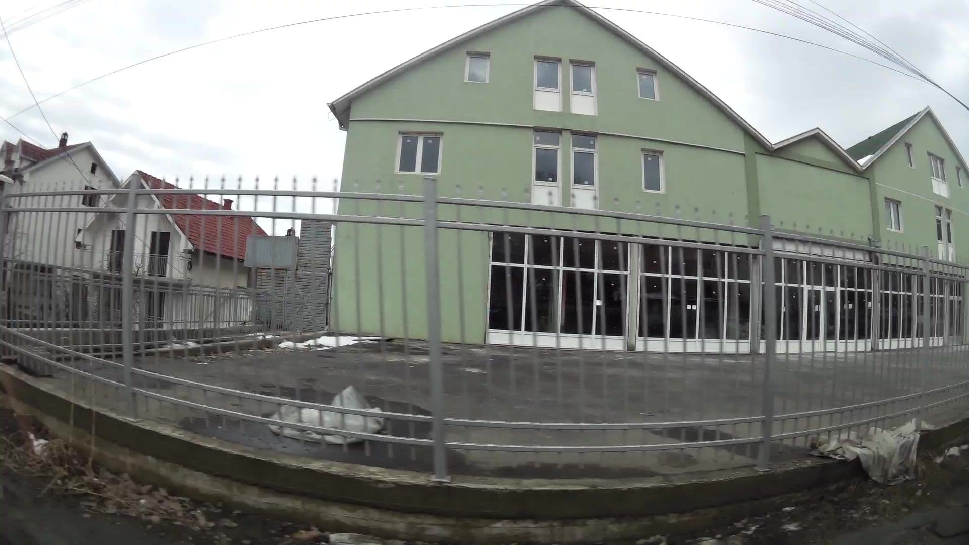 Street view near Taurus Apartments, Ostružnica — © kaartcam (CC BY-SA · Mapillary)
