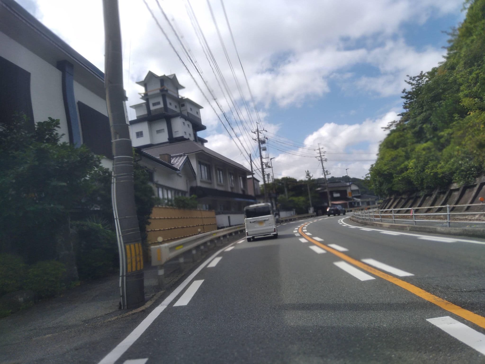 Street view near 夕景の宿 海のゆりかご 萩小町, Hagi — © yasunari (CC BY-SA · Mapillary)